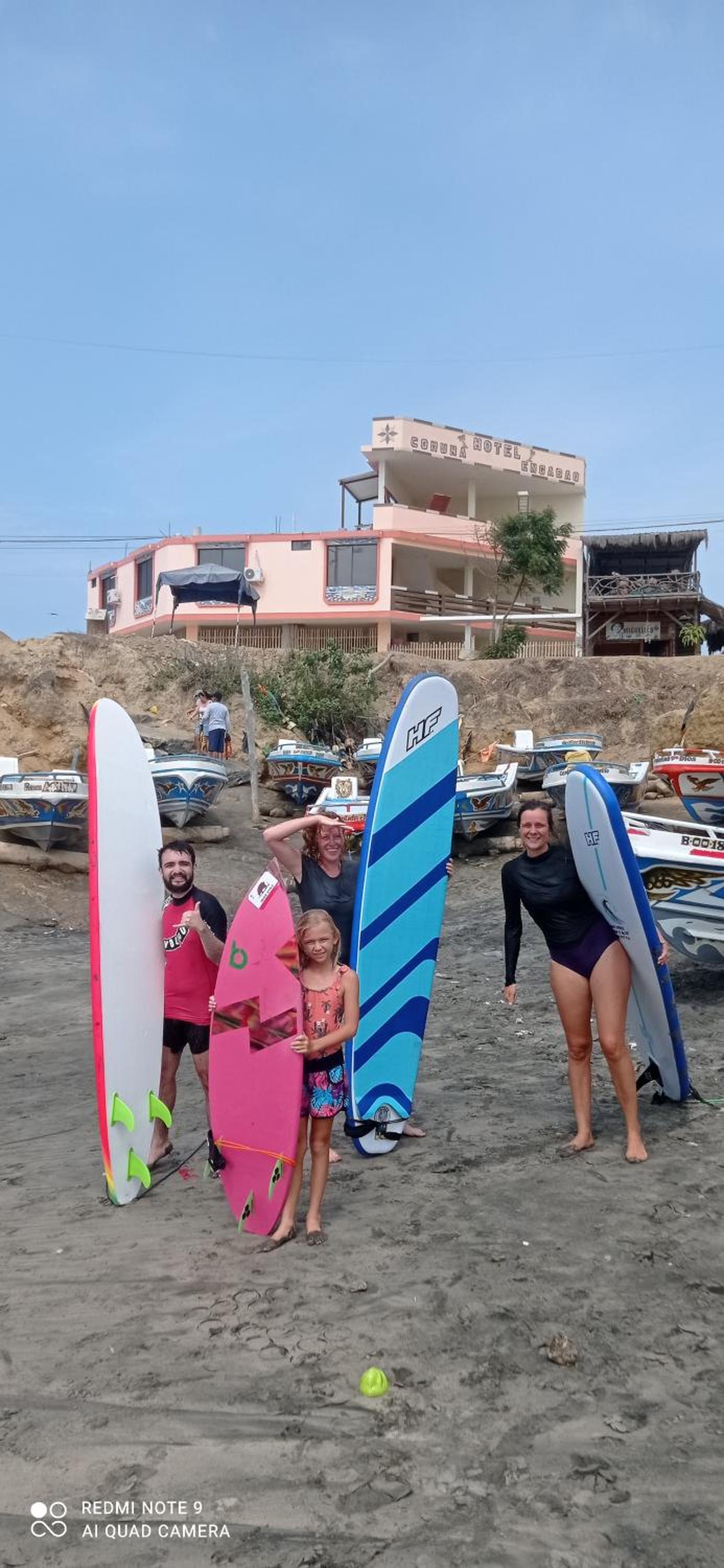 Hostal Puerto Engabao "El Surf Shelter"