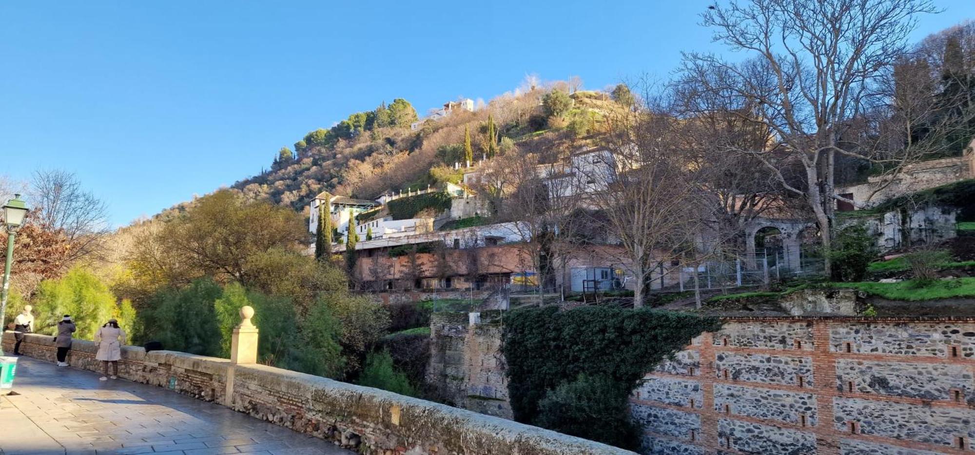 PATRIMONIO ARABE VISTA A LA ALHAMBRA
