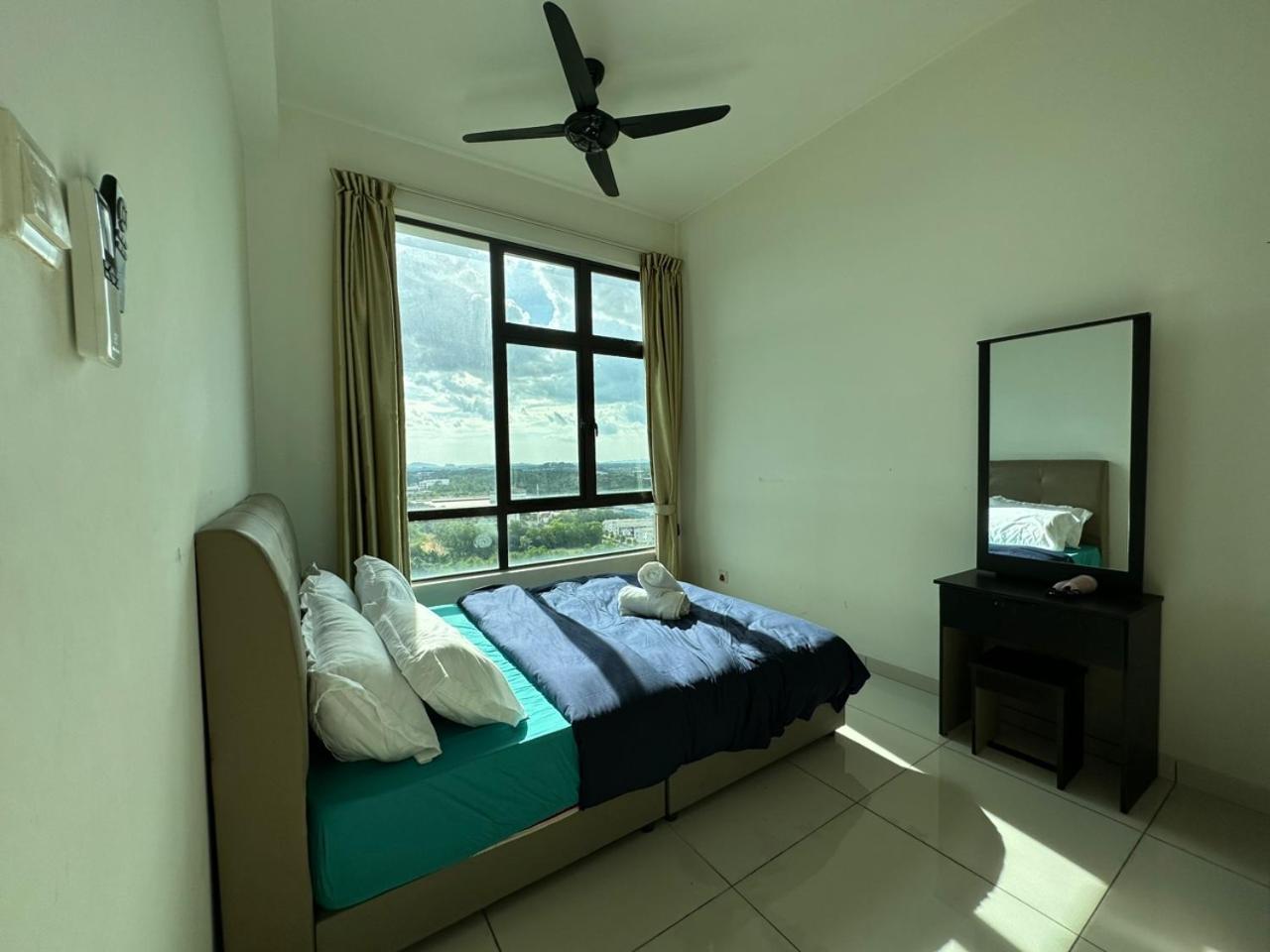 2Bedroom 6Pax 5Mins to MidValley 10mins to CIQ