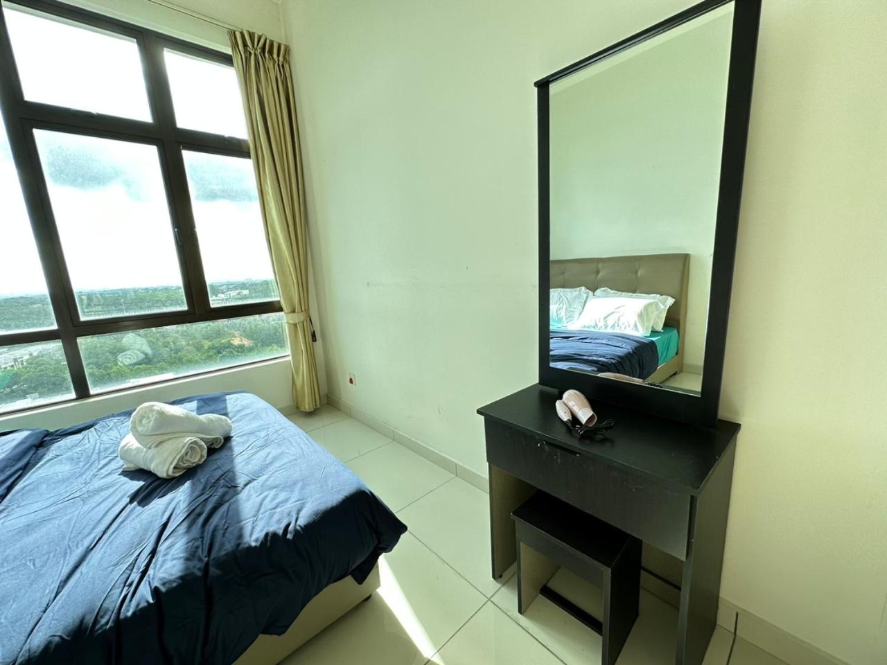 2Bedroom 6Pax 5Mins to MidValley 10mins to CIQ