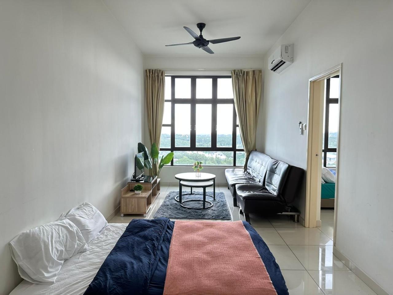 2Bedroom 6Pax 5Mins to MidValley 10mins to CIQ