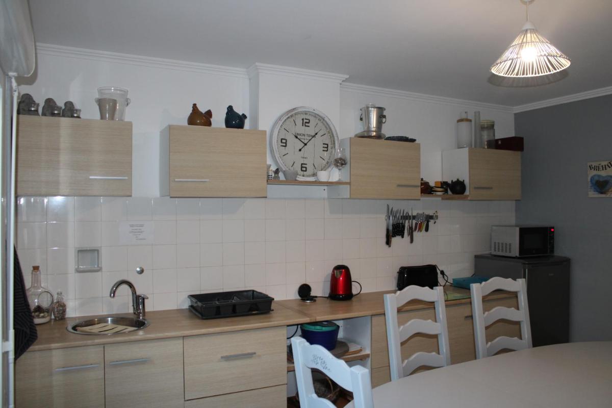 Photo 6
