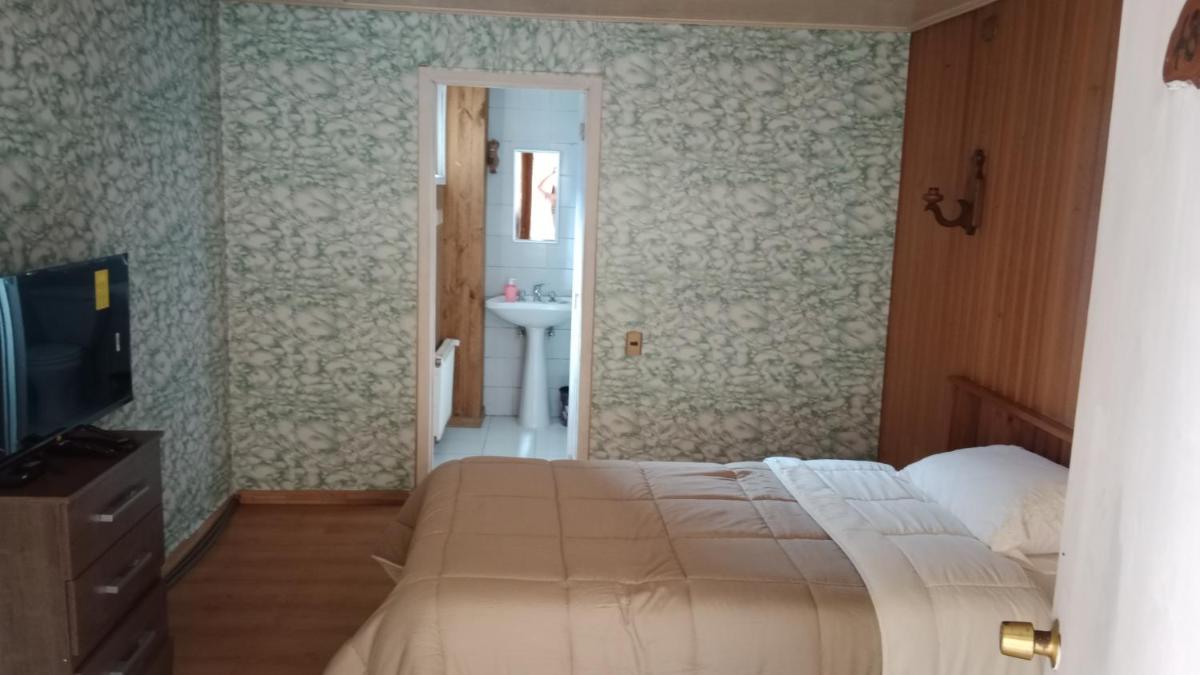 Hotel Hostal CASITA ESPAÑOLA - Image 1