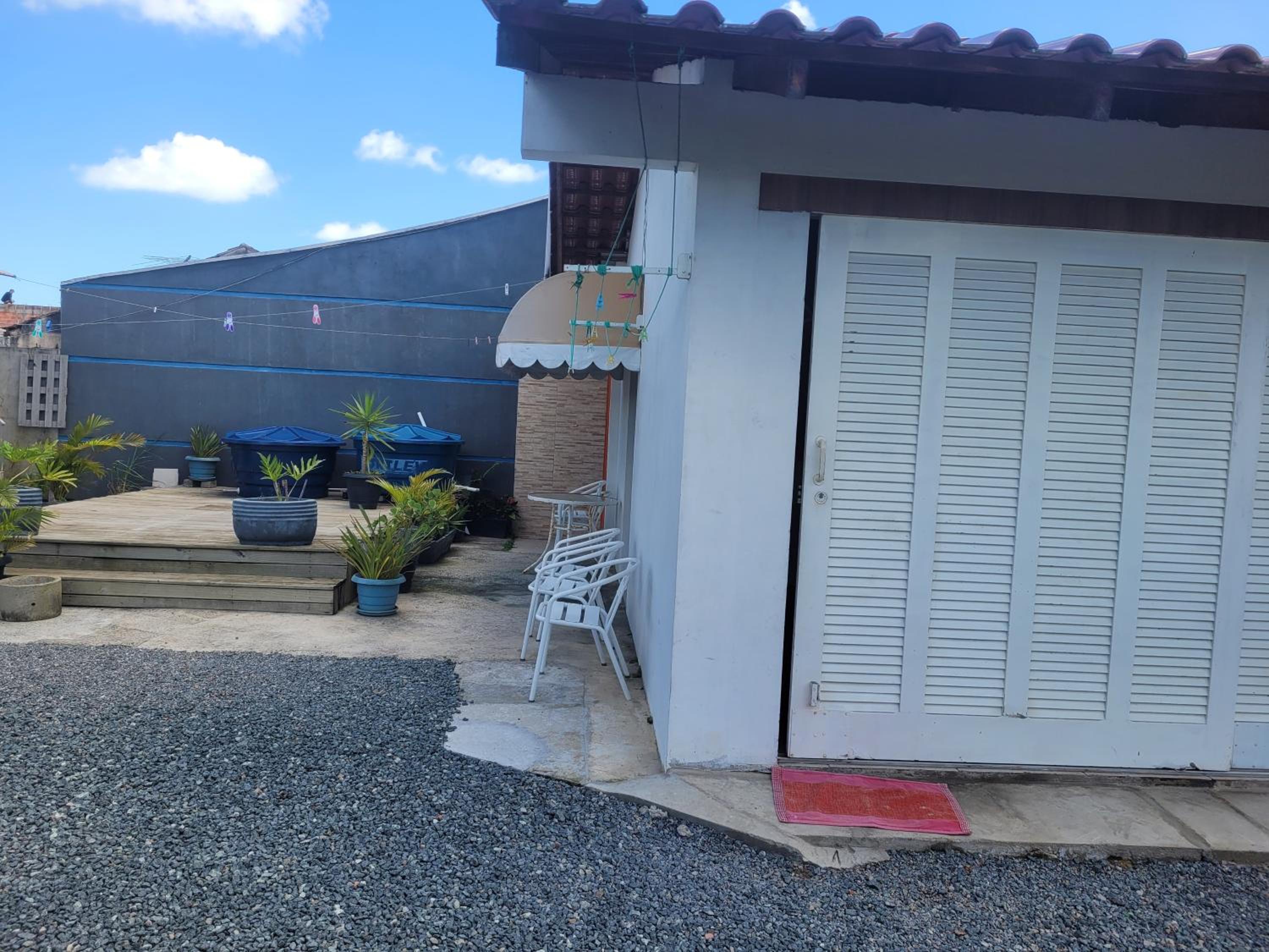 Casa 3 quartos perto da praia e Beto Carrero