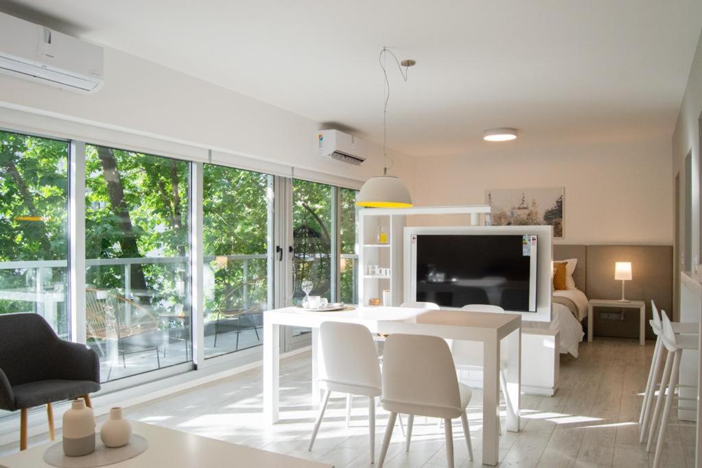 Miravida Soho Apartments