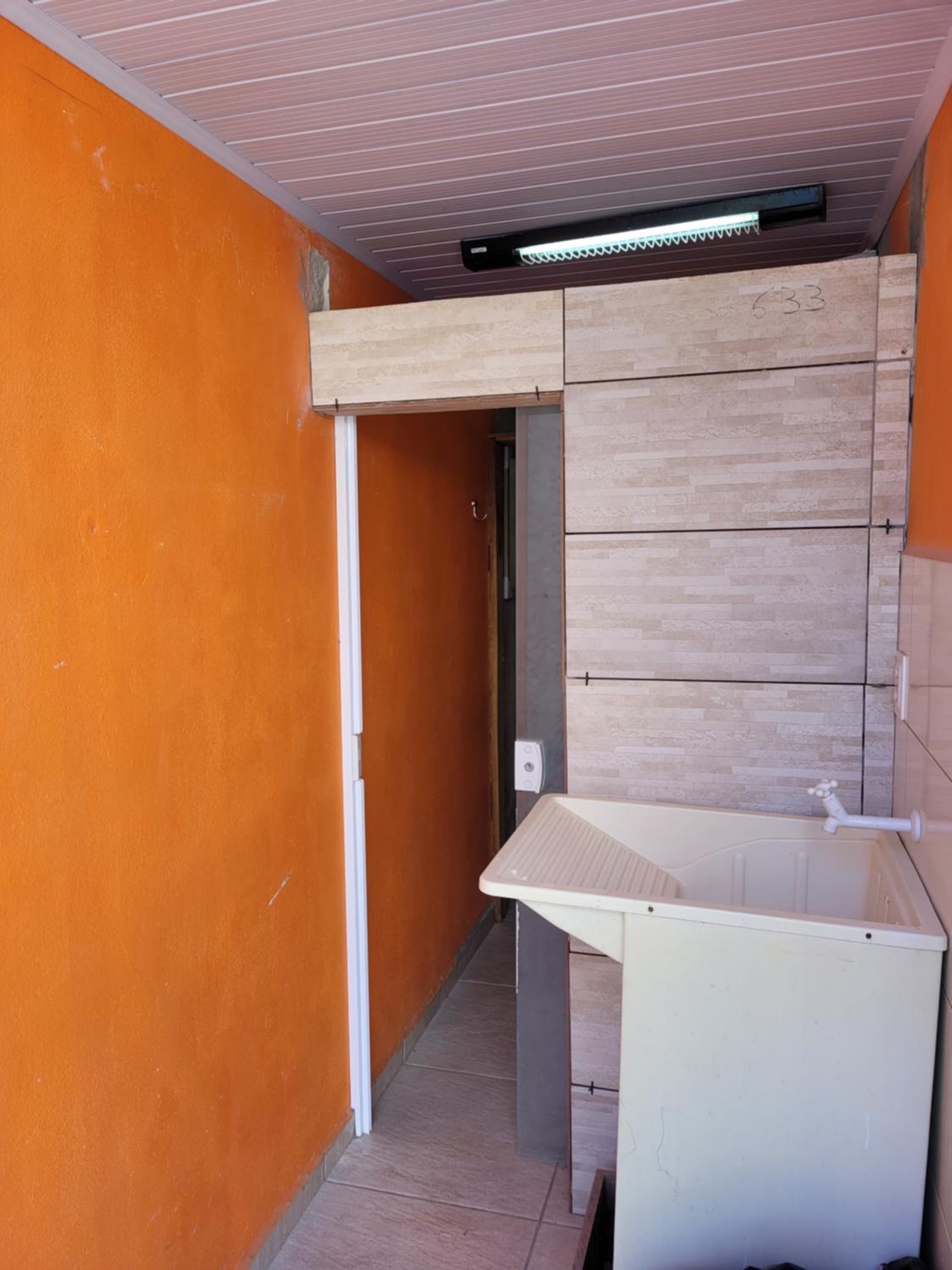 Casa 3 quartos perto da praia e Beto Carrero
