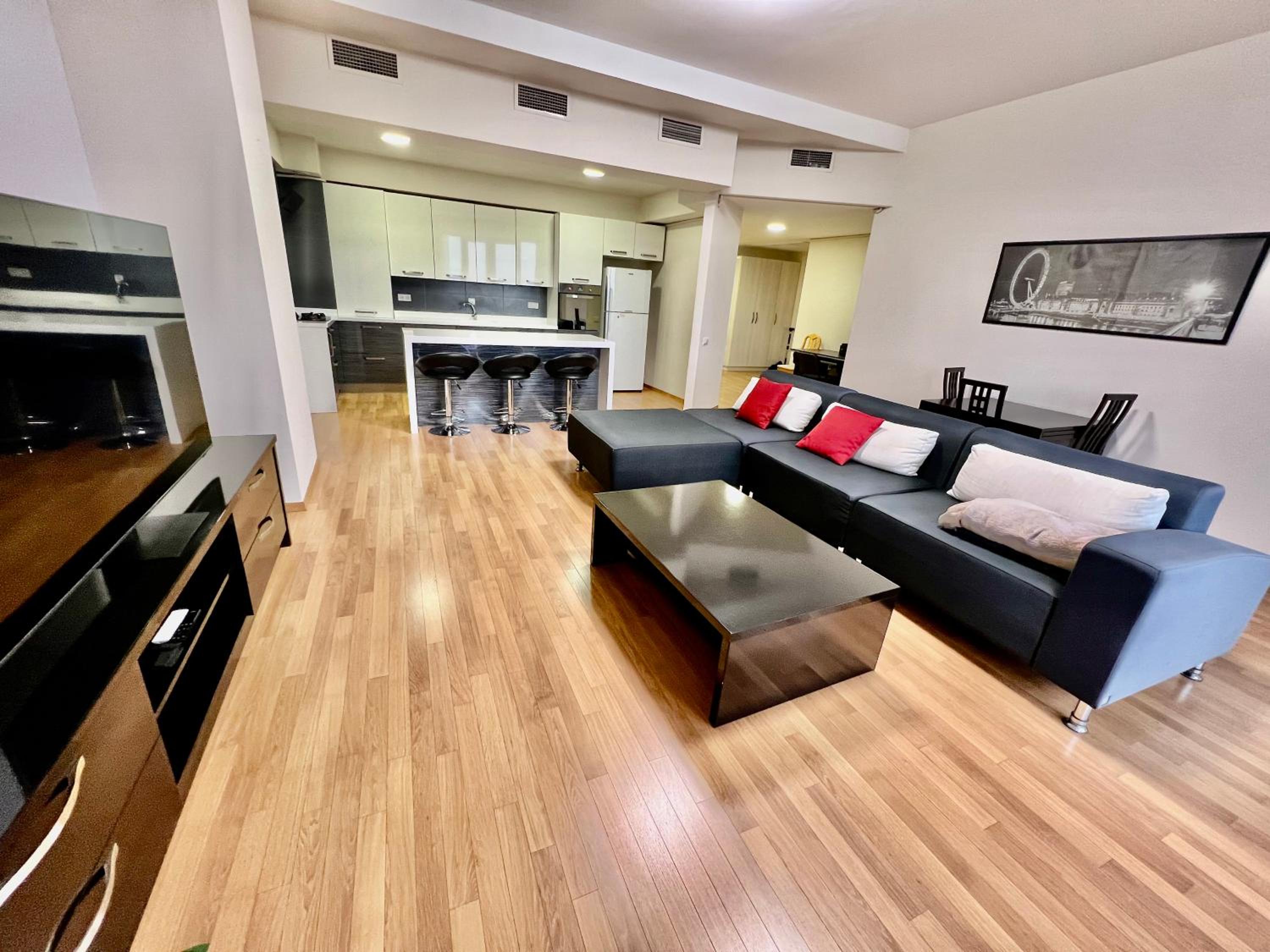 Modern Apartment in the heart of Yerevan, Beverly Hills
