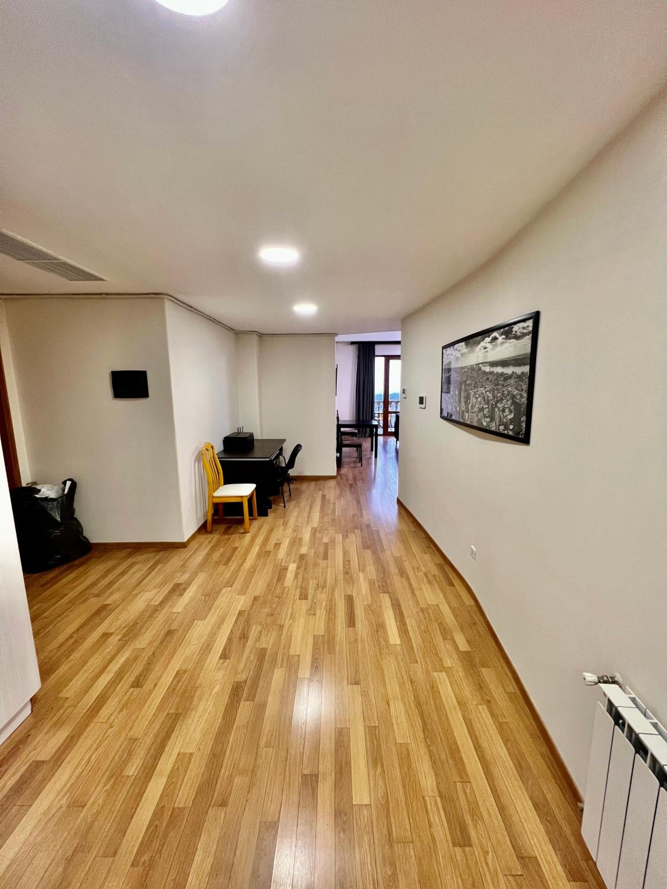 Modern Apartment in the heart of Yerevan, Beverly Hills