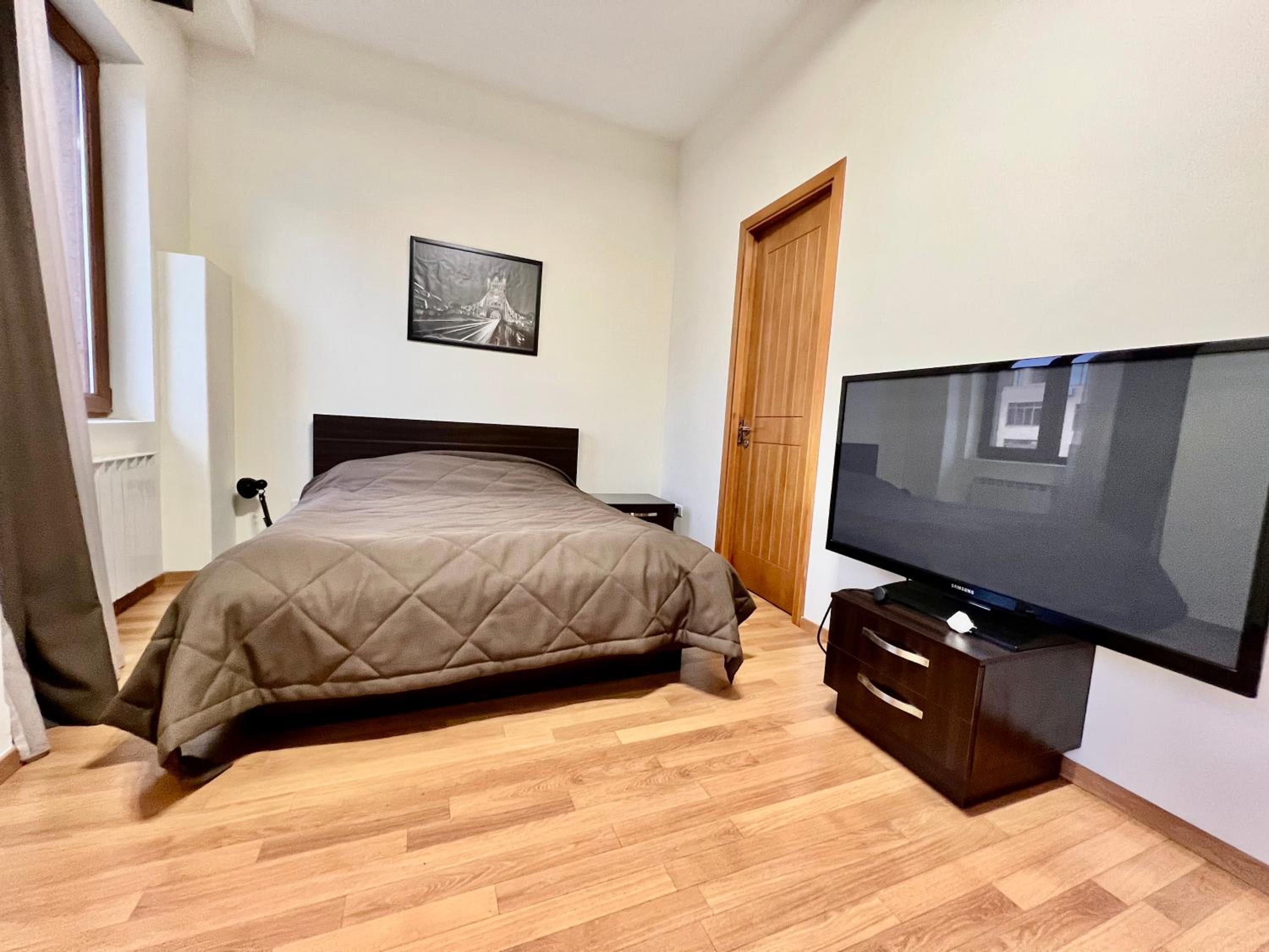 Modern Apartment in the heart of Yerevan, Beverly Hills