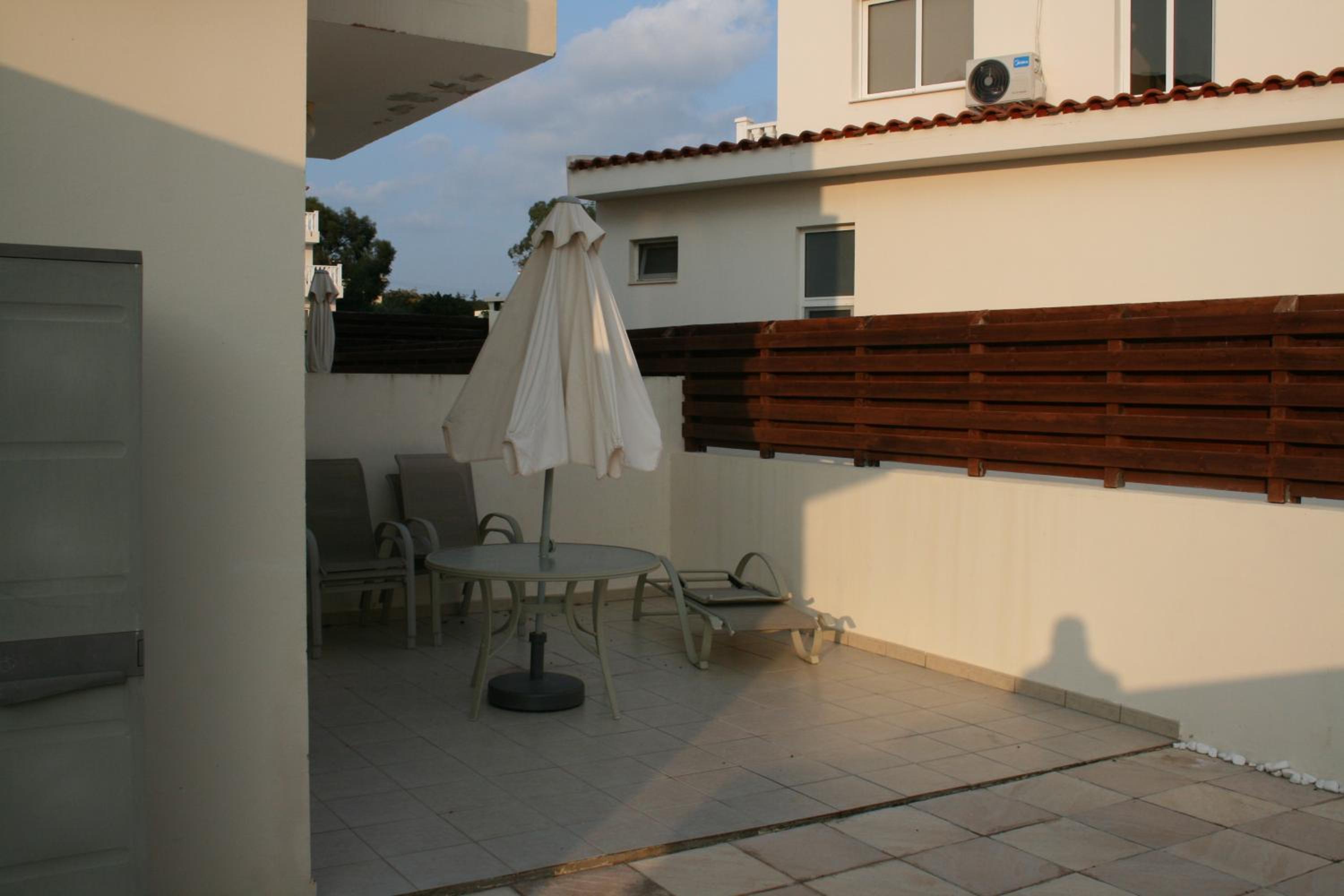 Photo 34