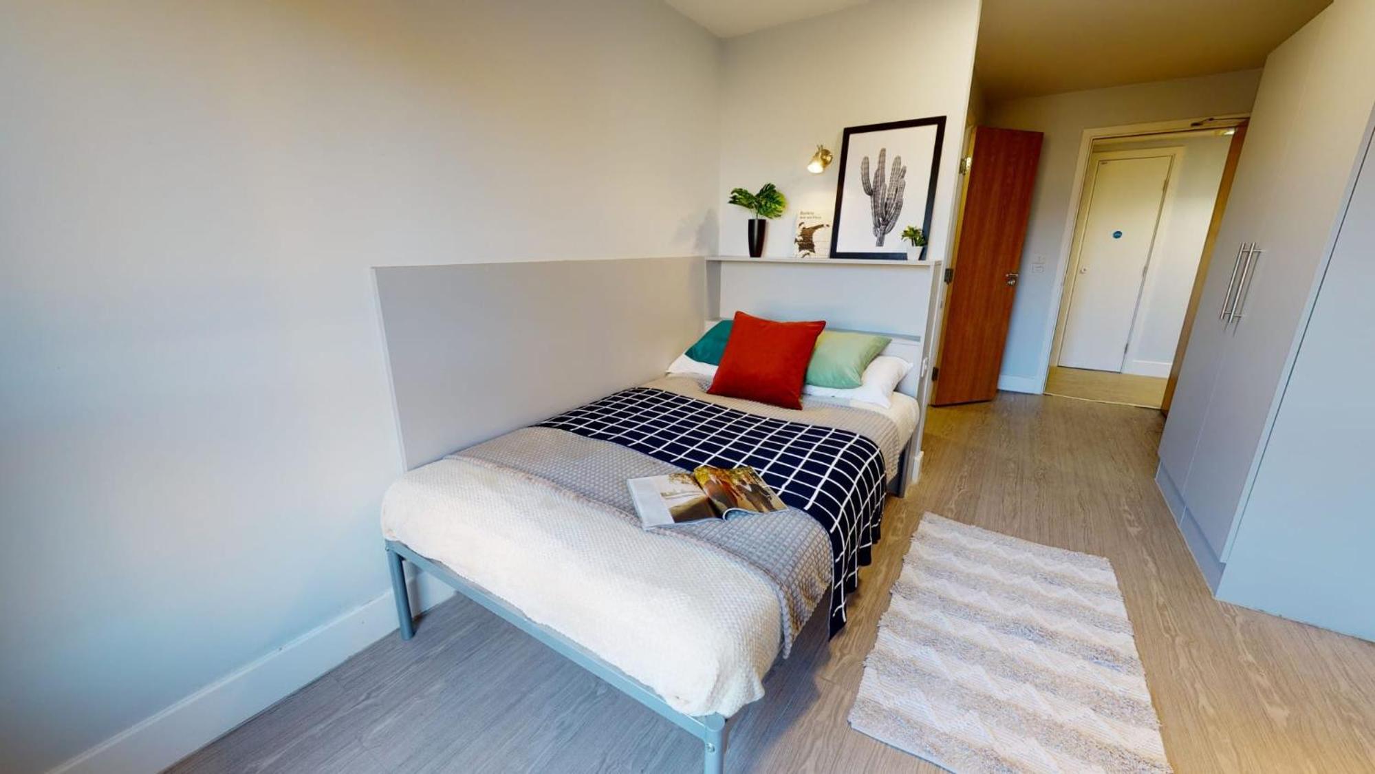 Studios and Ensuite Bedrooms with Shared Kitchen at Fountainbridge in Edinburgh