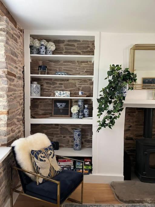 Luxury Cottage near Hay-on-Wye view 4