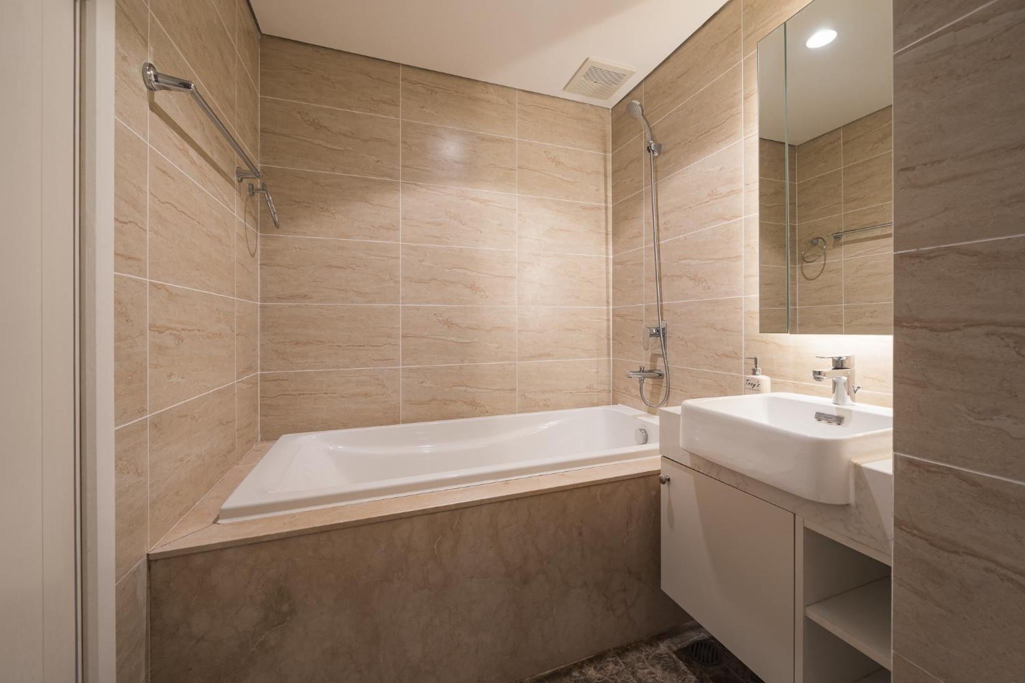 Troy House - Vinhomes Dcapitale - Cau Giay