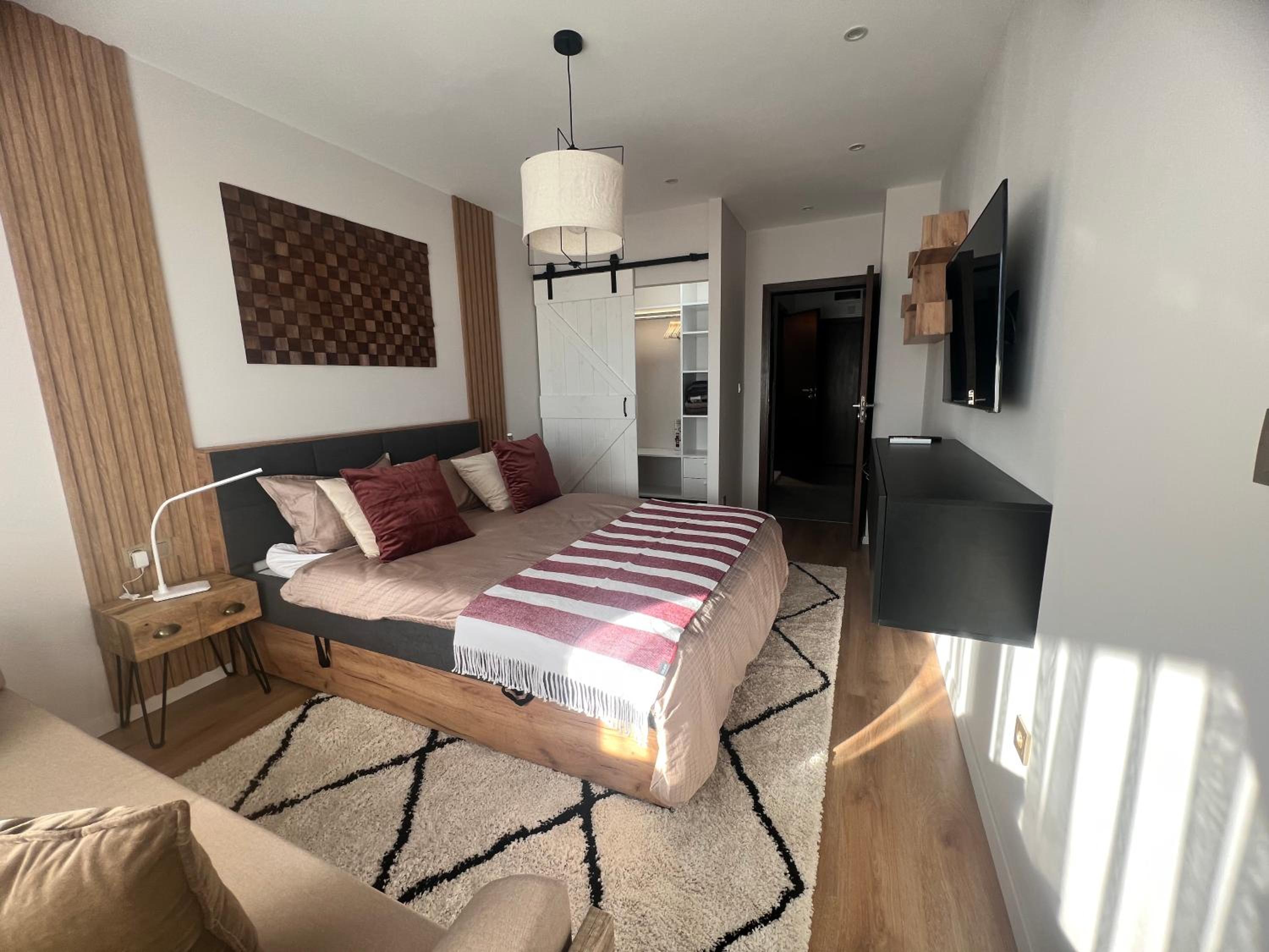 Ski Bansko Design Apartments view 5