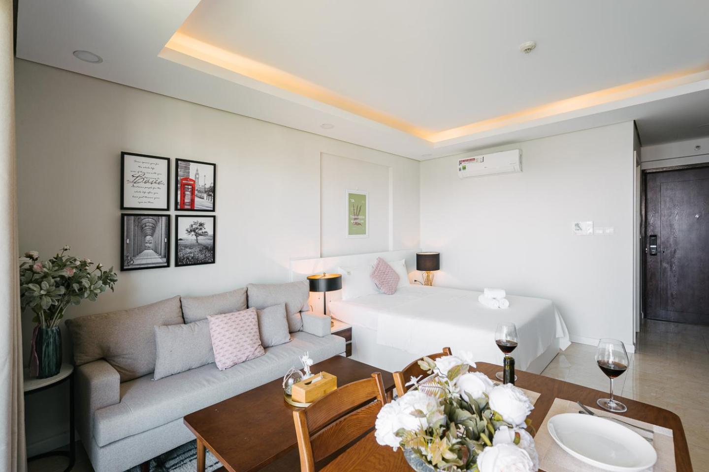 Troy House - Vinhomes Dcapitale - Cau Giay