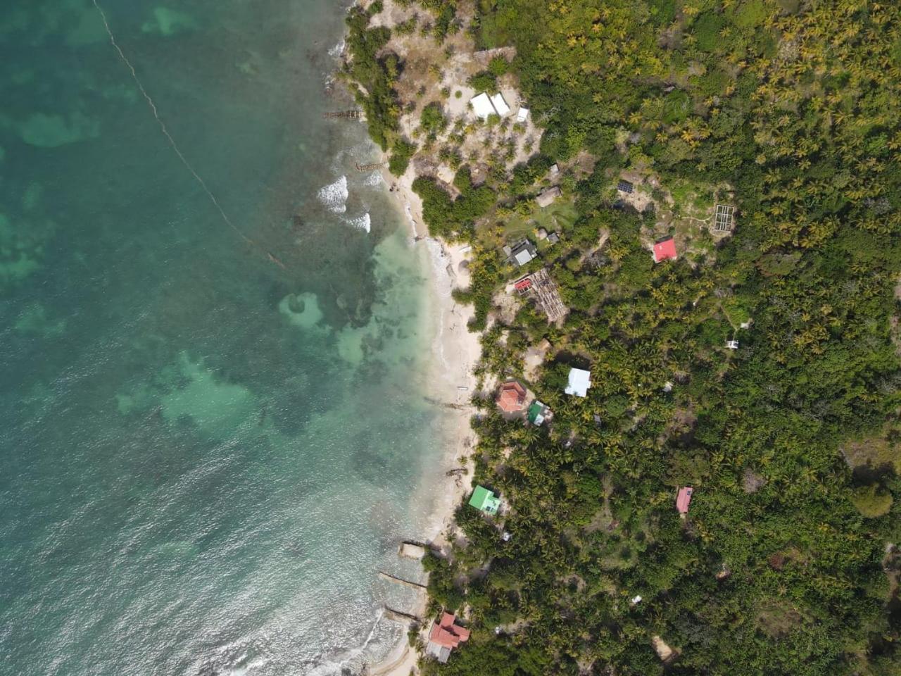 Cabaña sostenible Isla Fuerte