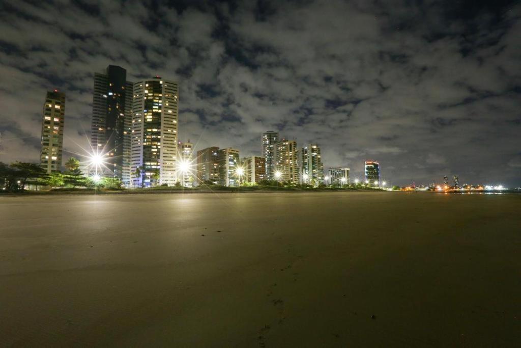 Flat Beira Mar Boa Viagem- Beach Class Internacional