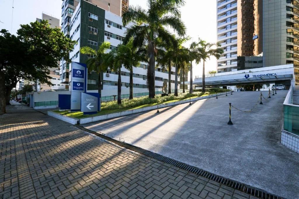 Flat Beira Mar Boa Viagem- Beach Class Internacional