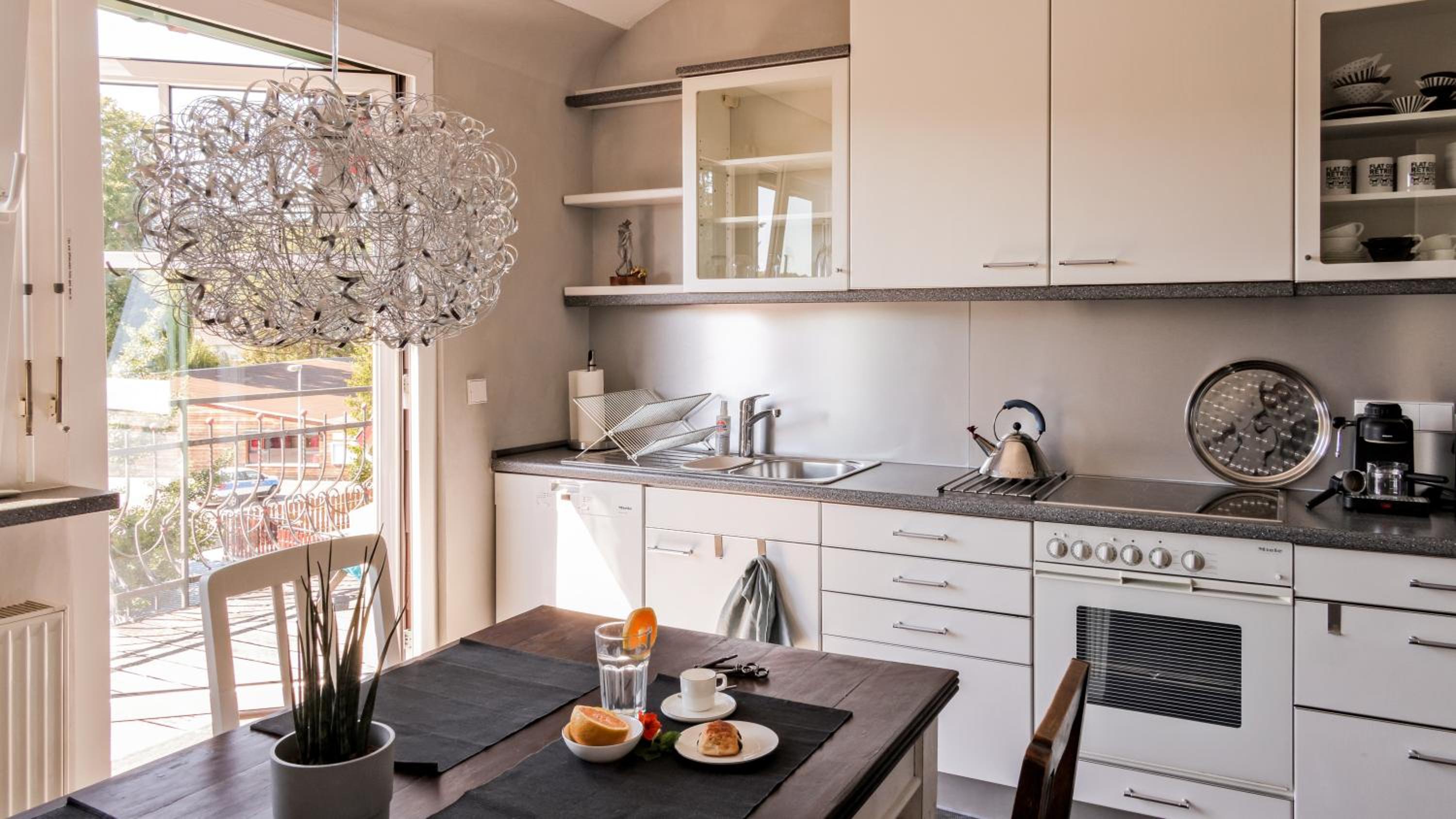 Charmante, großzügige Ferienwohnung Villa Fleurie