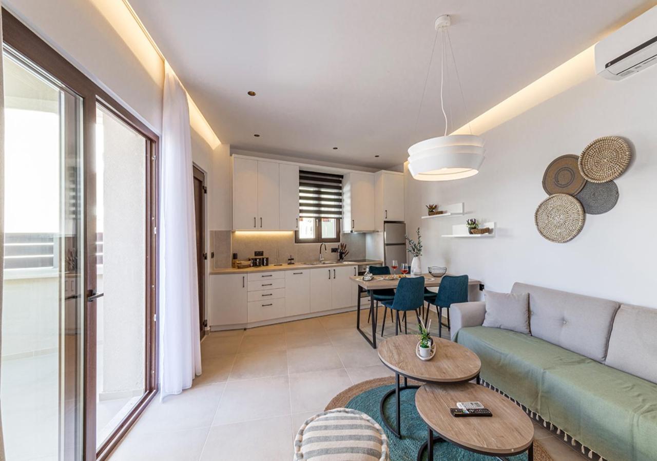 Noemie Apartments