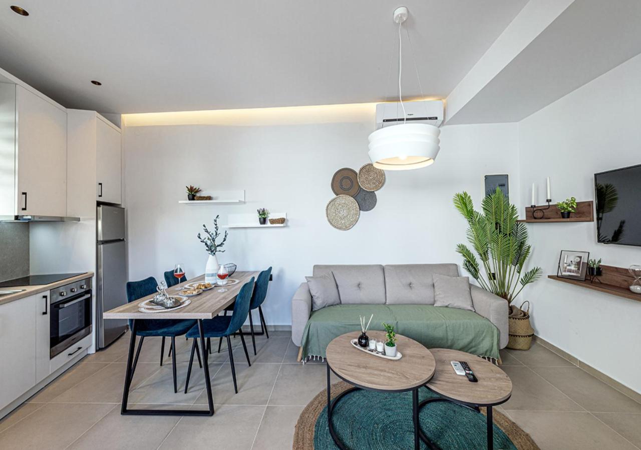 Noemie Apartments