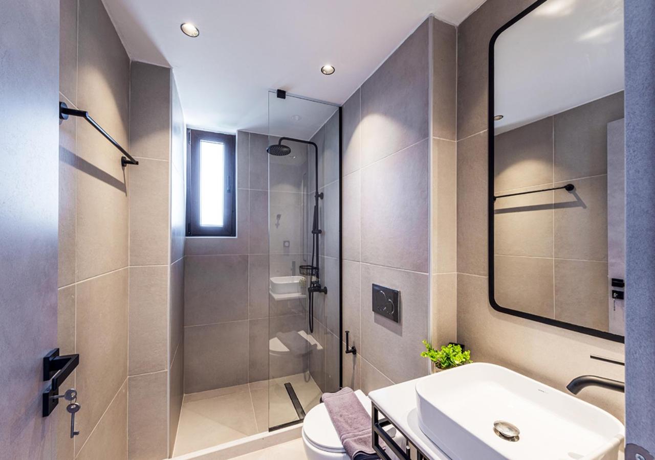 Noemie Apartments