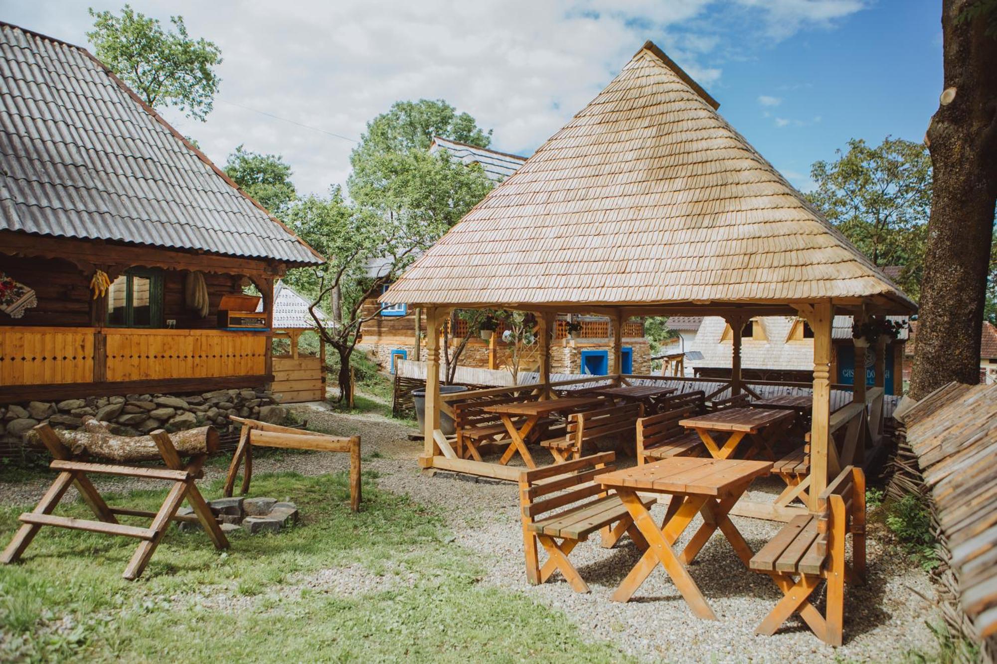 Casa Moroșenilor - Breb view 5