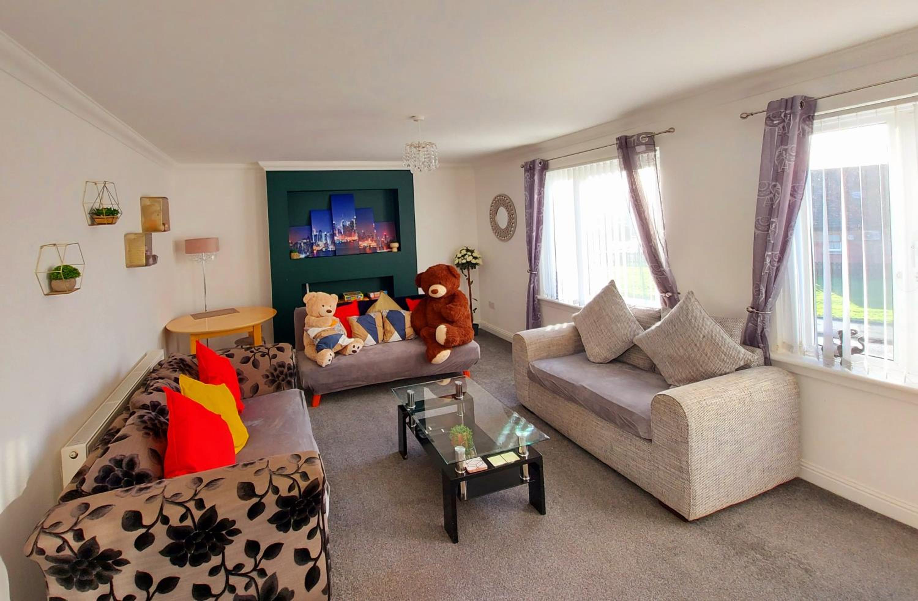 Teddy Bears' 3-bedroom Maisonette view 2
