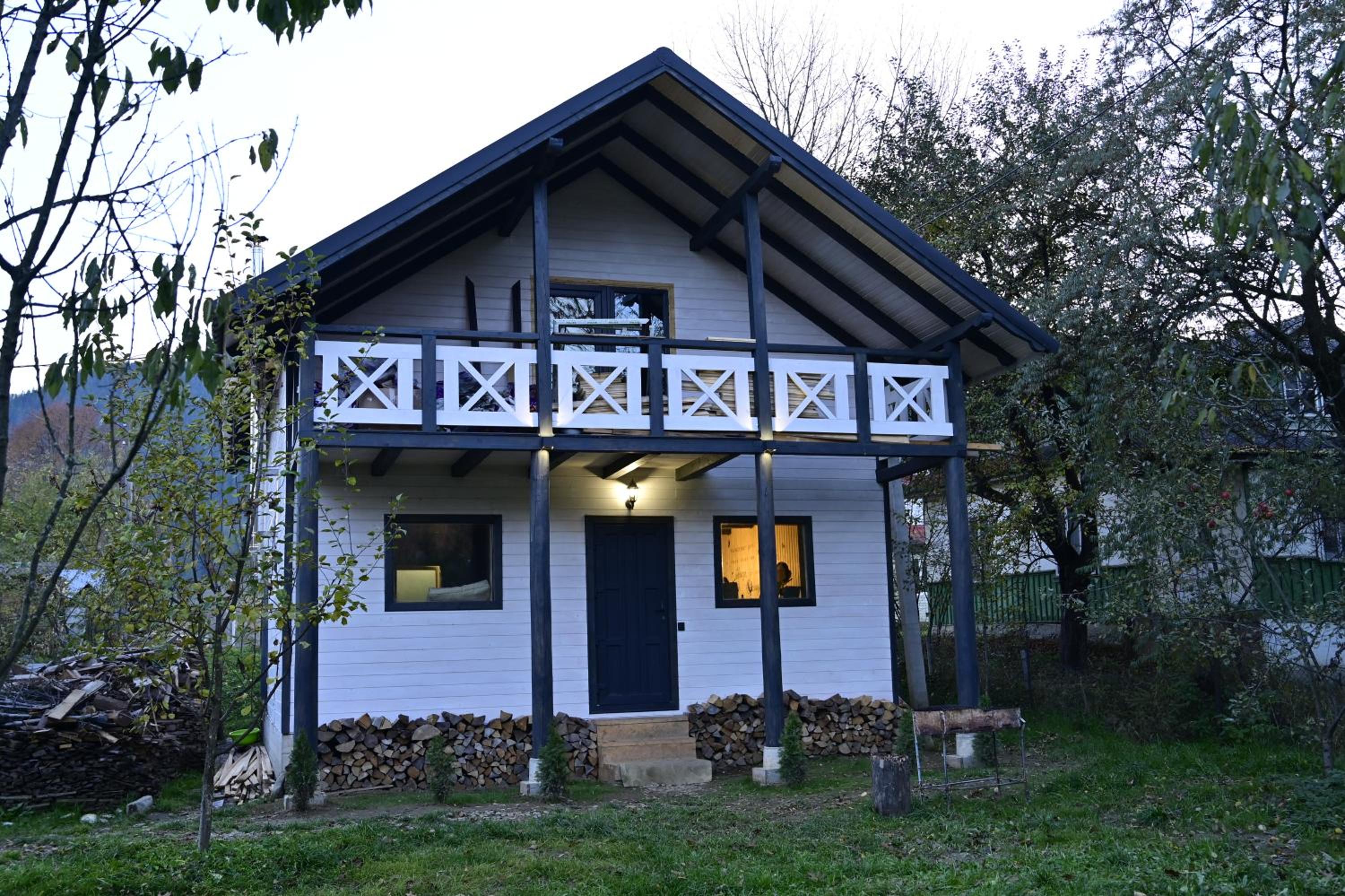 Photo 9