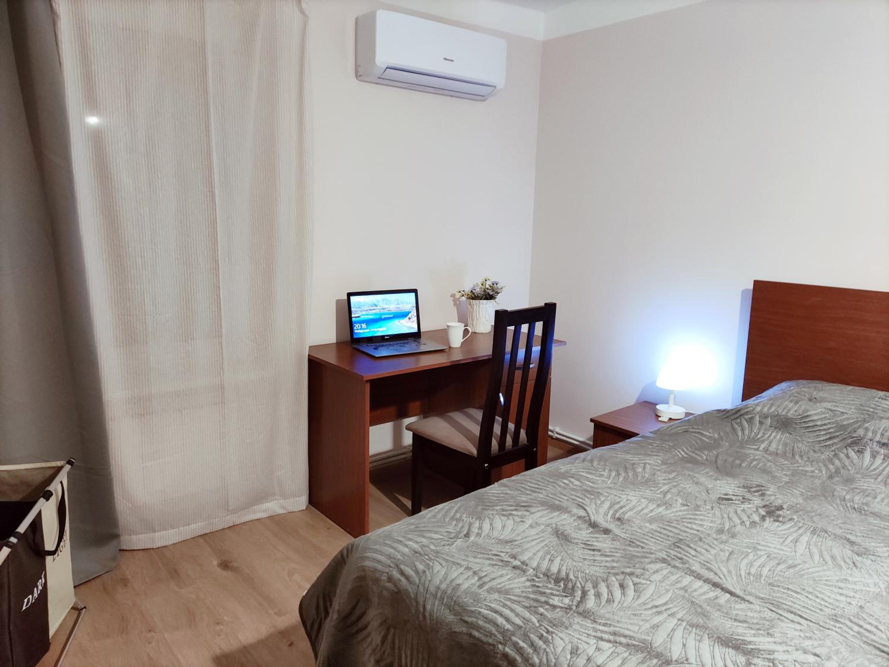 Renovated 1 bedroom with King size bed in Kentron