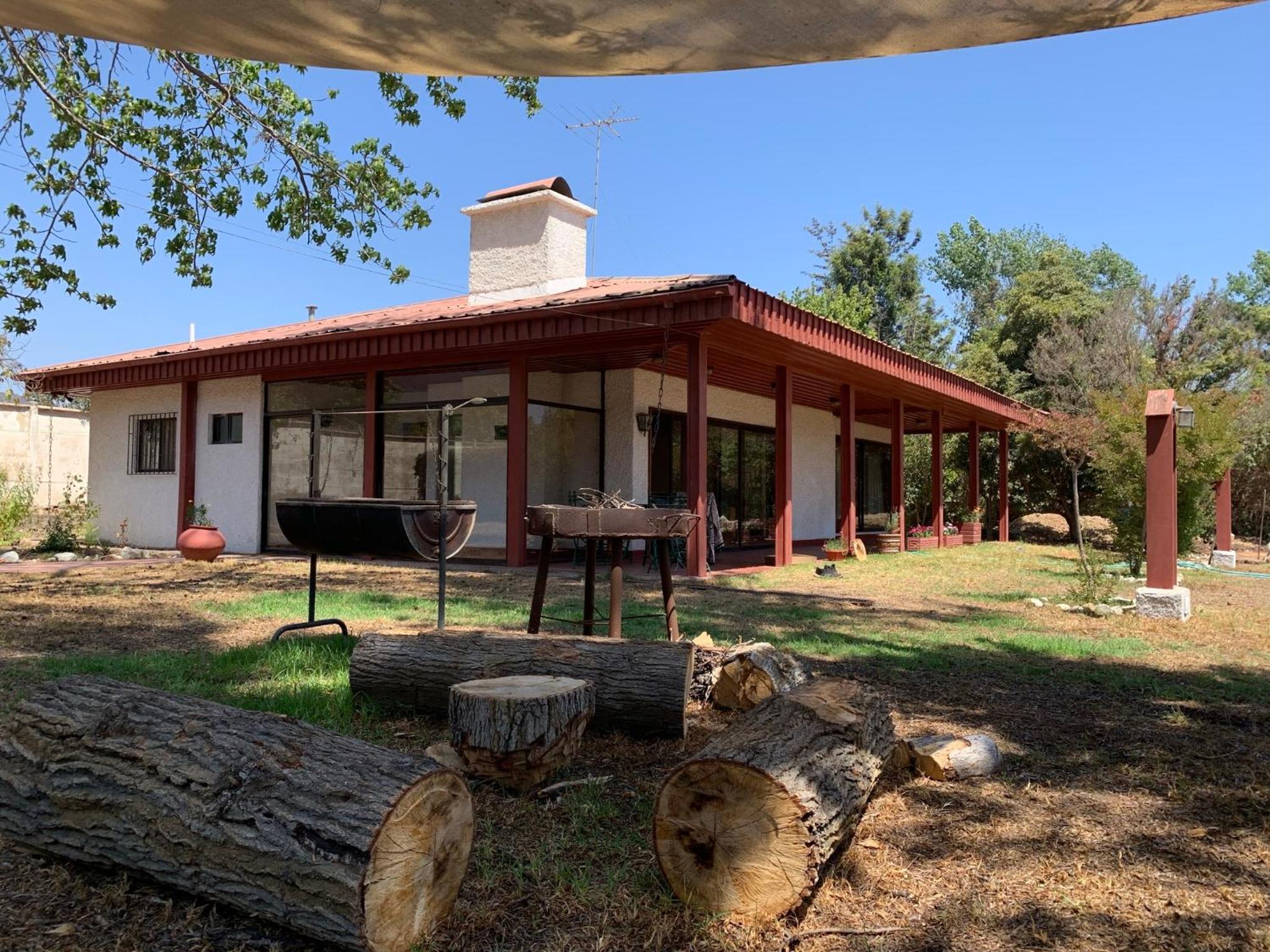 Casa tranquila y central con piscina en Olmué
