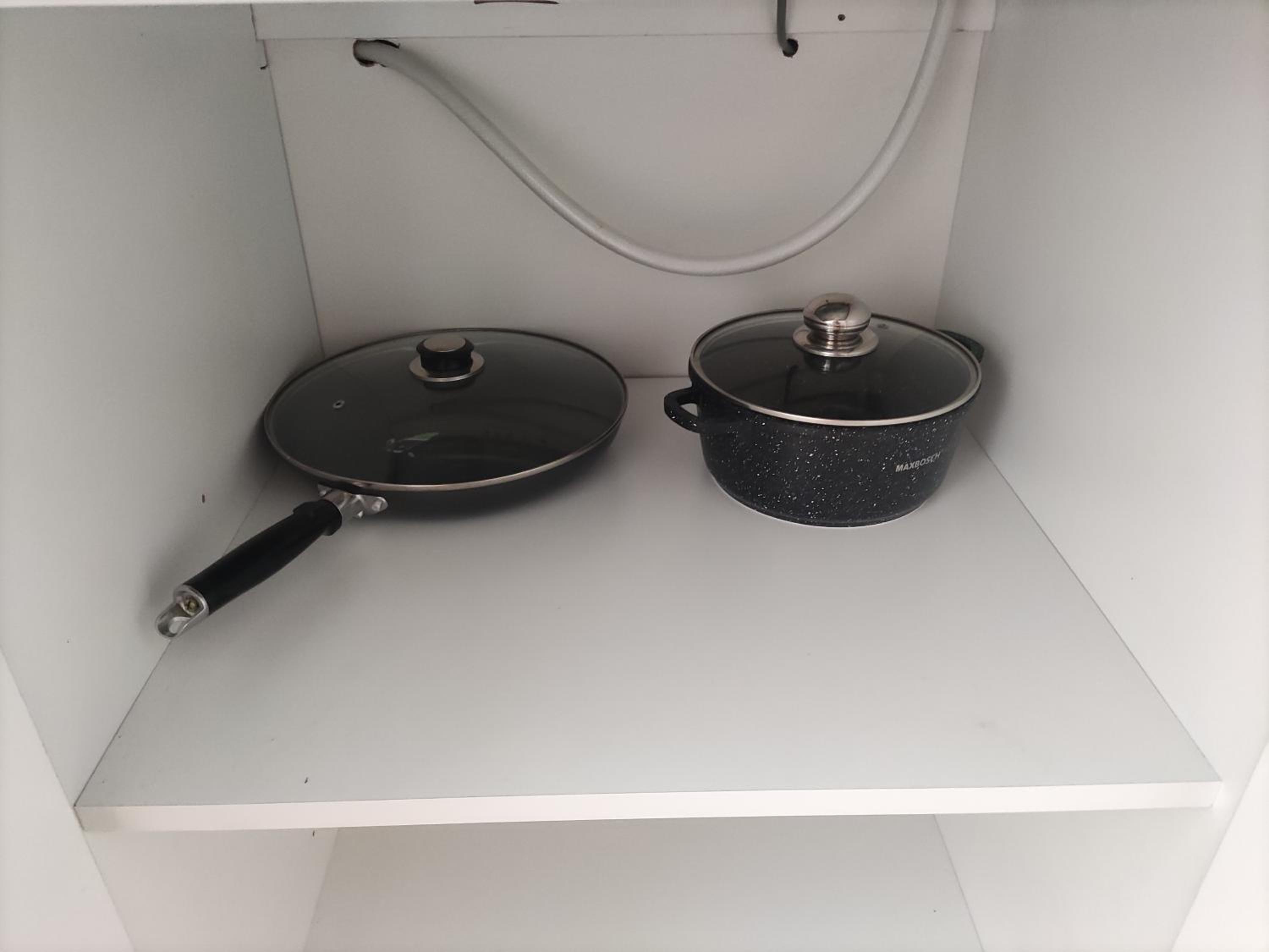Renovated 1 bedroom with King size bed in Kentron
