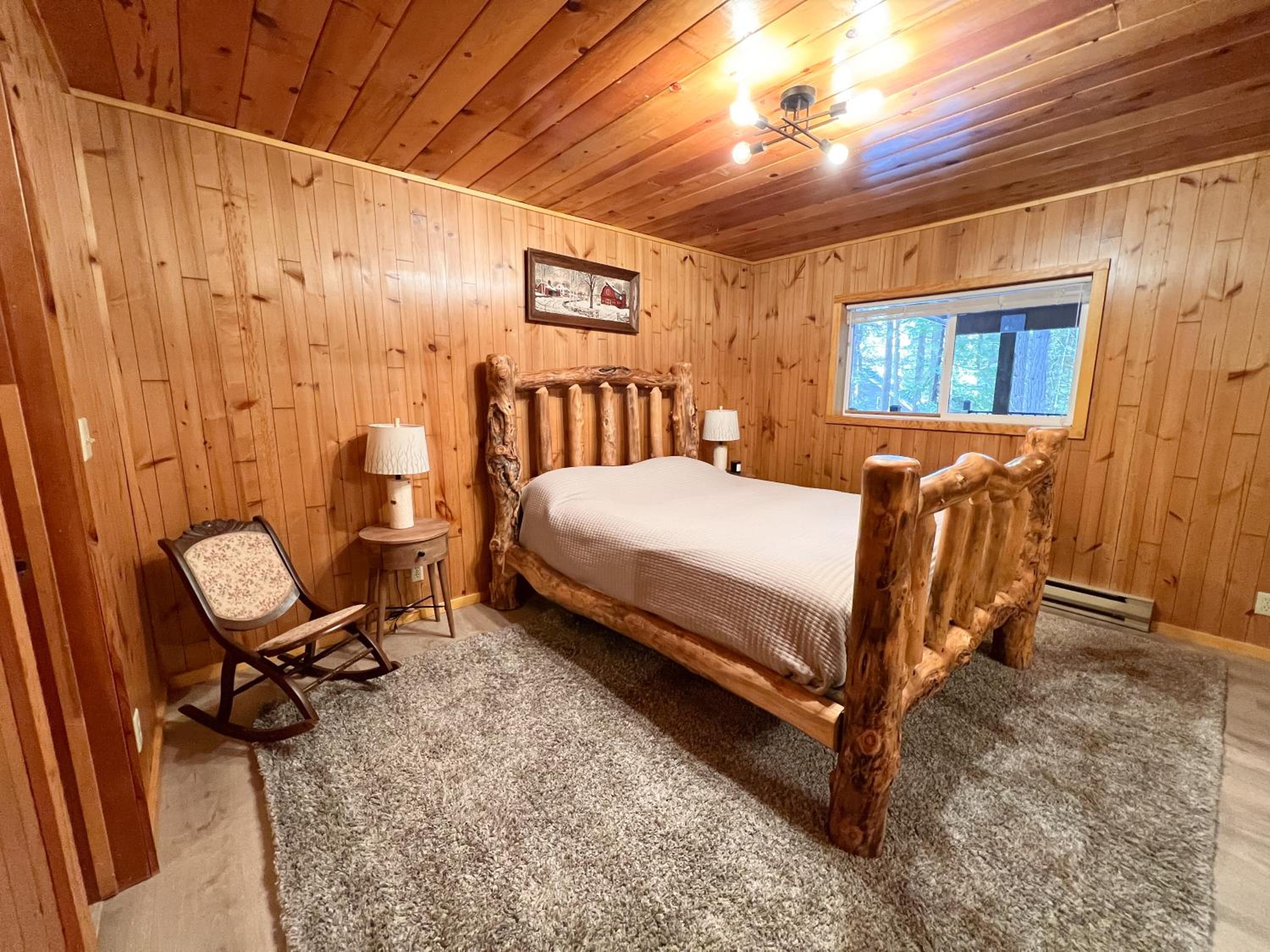 Cozy Cabin w/ Hot tub - Property Image 9