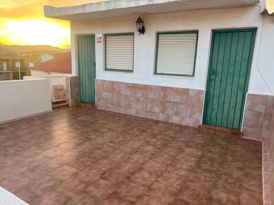 Casa playa con grandes terrazas