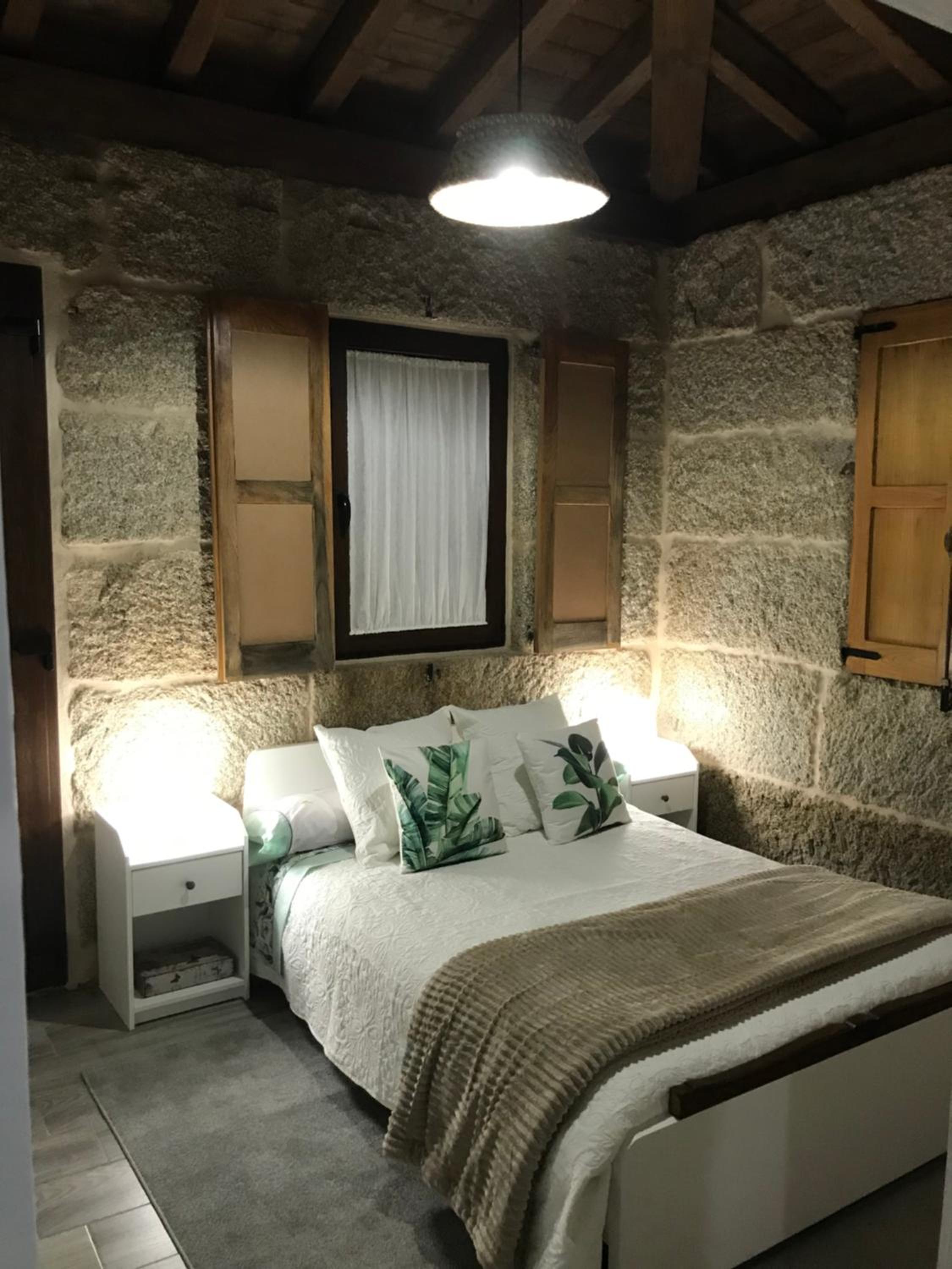 Casa Escuela Trasmiras, Casa dos Mestres