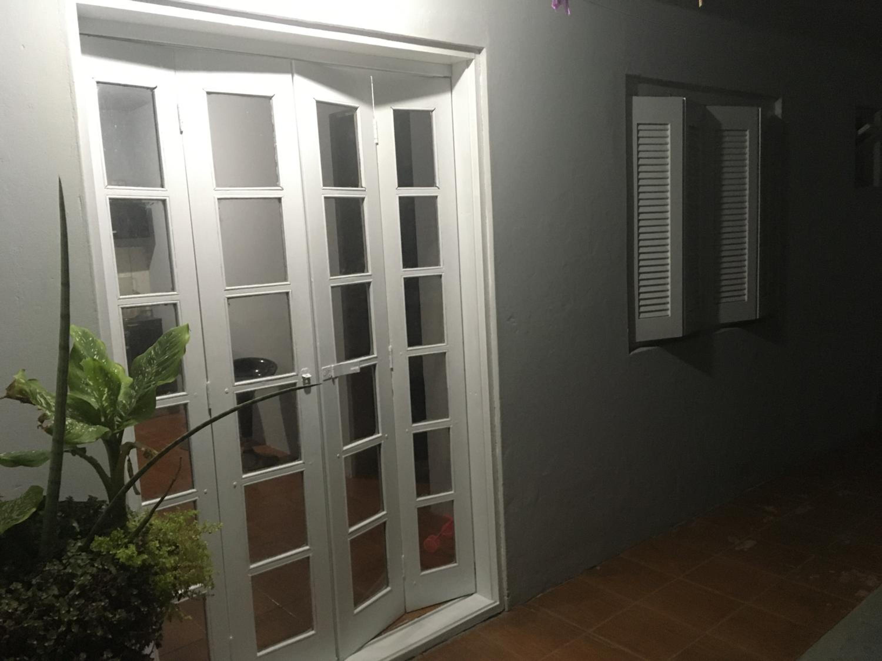 Quitinete com piscina em Balneário Pinhal