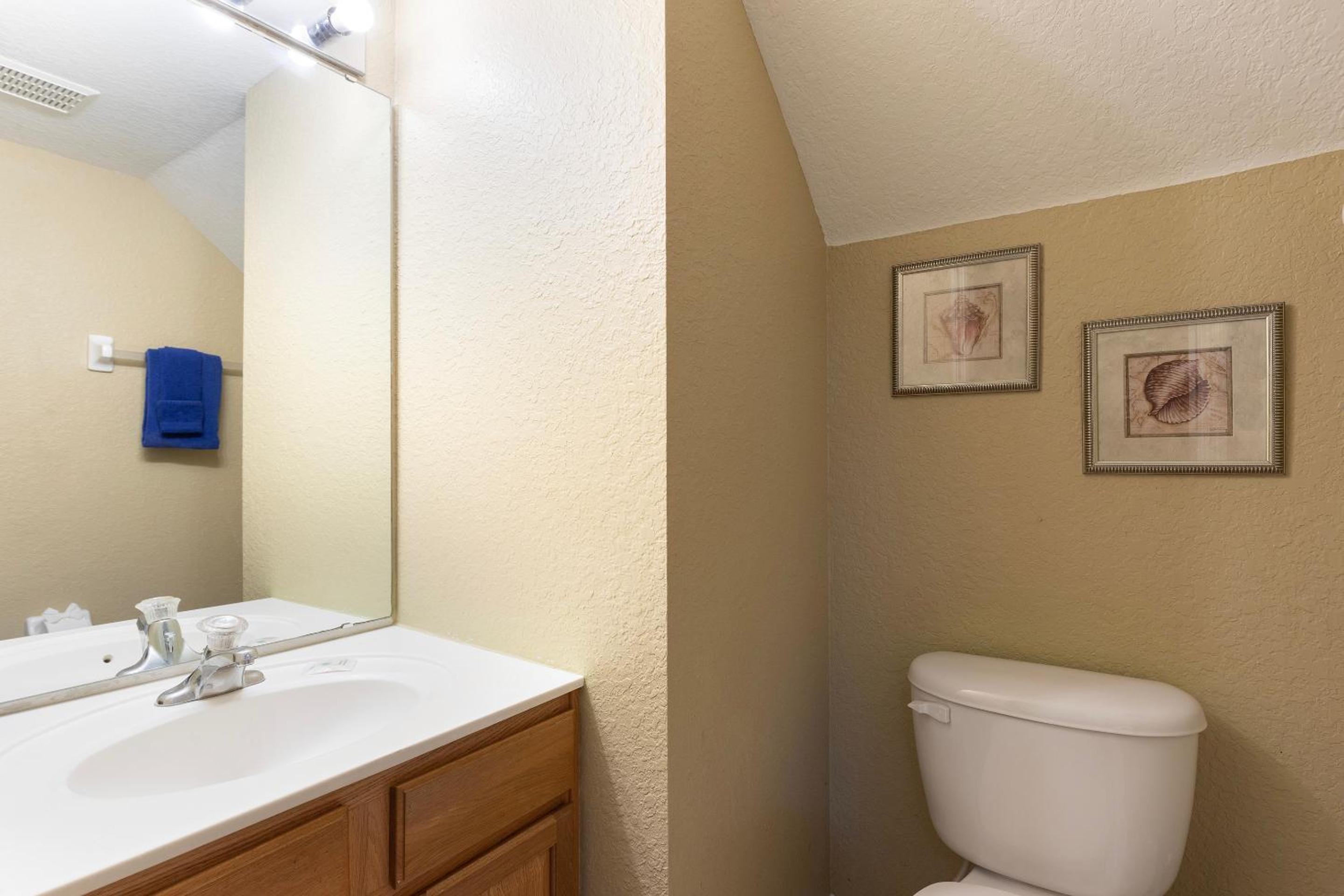 Windsor Hills Resort 2 Miles to Disney 6-Bedroom 4-Bathrooms Villa with Private Pool and Spa