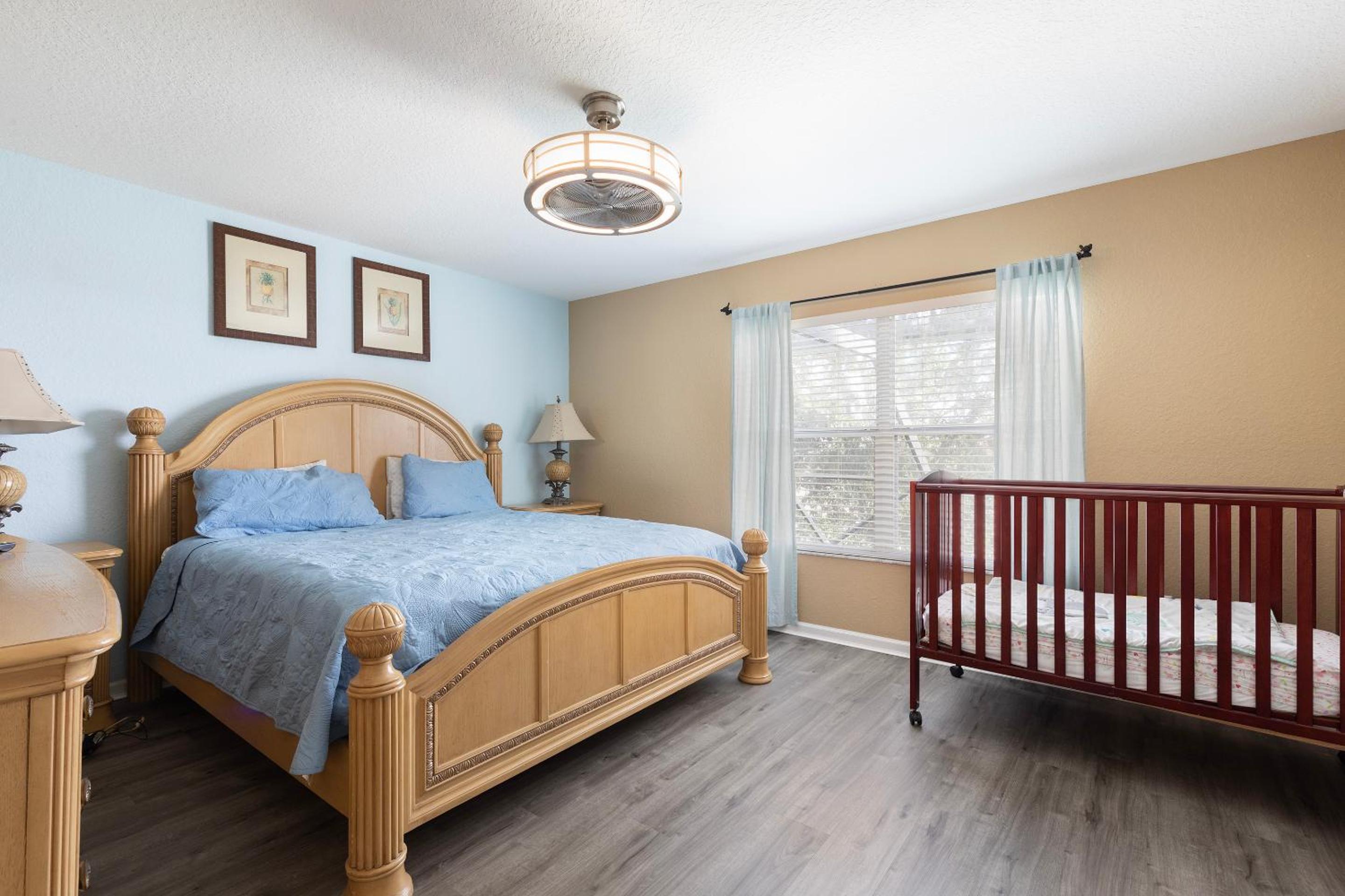 Windsor Hills Resort 2 Miles to Disney 6-Bedroom 4-Bathrooms Villa with Private Pool and Spa