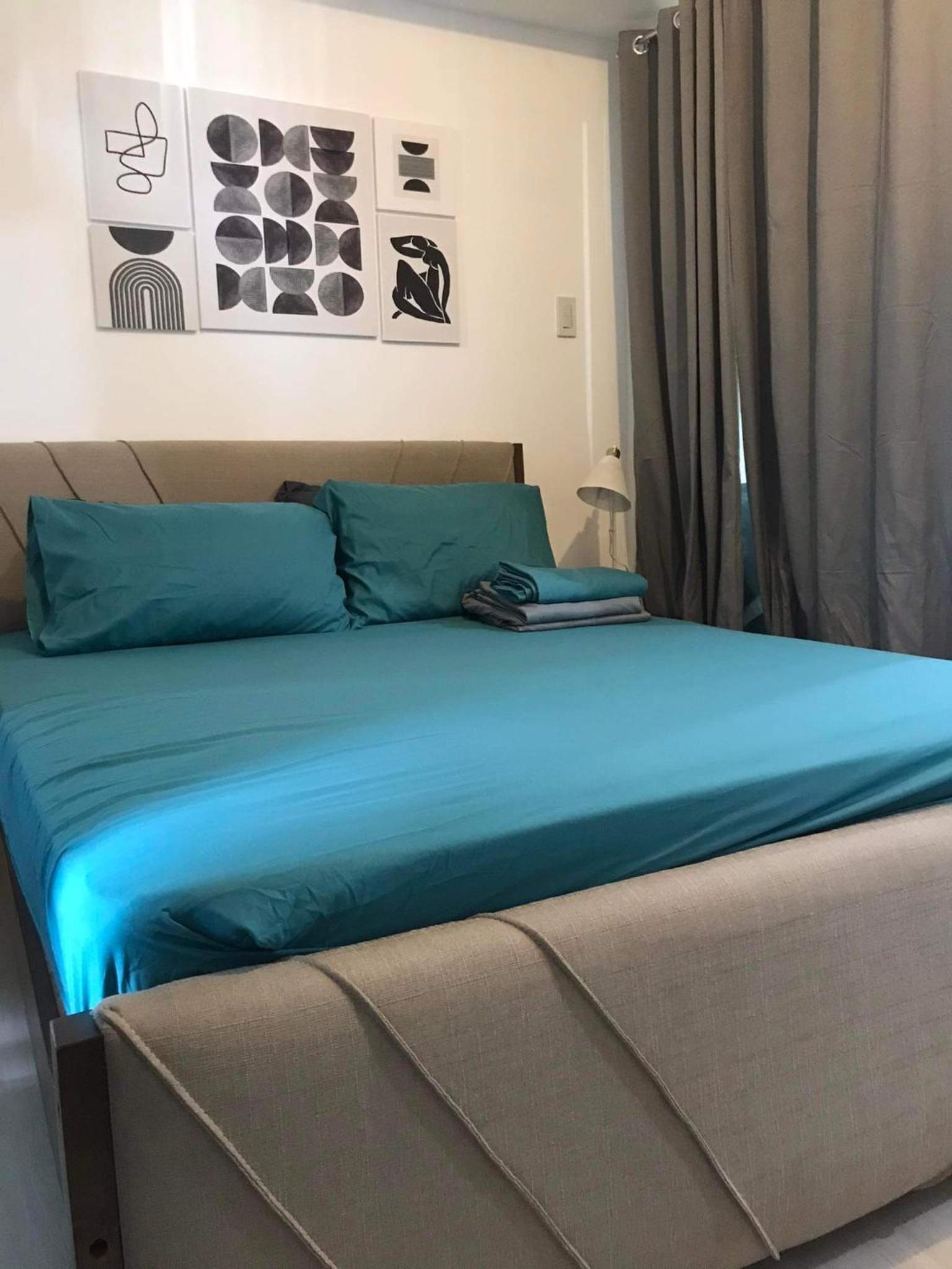 Azure Residences by Van Florendo