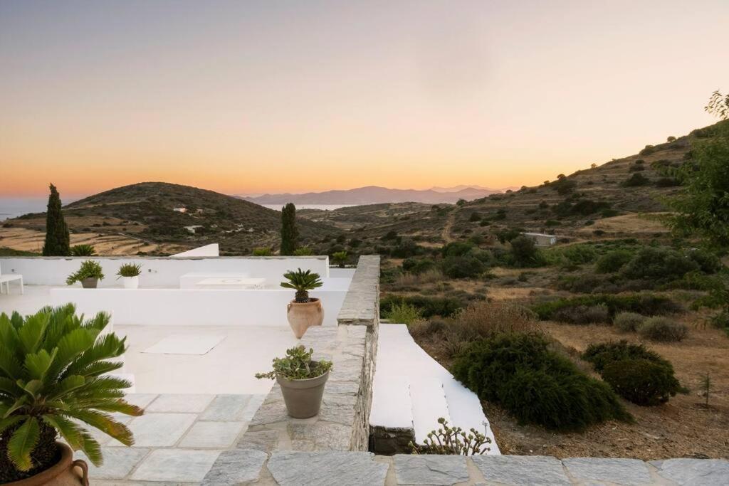 Cycladic Villa Kamari
