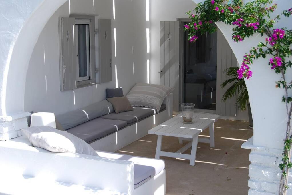 Cycladic Villa Kamari