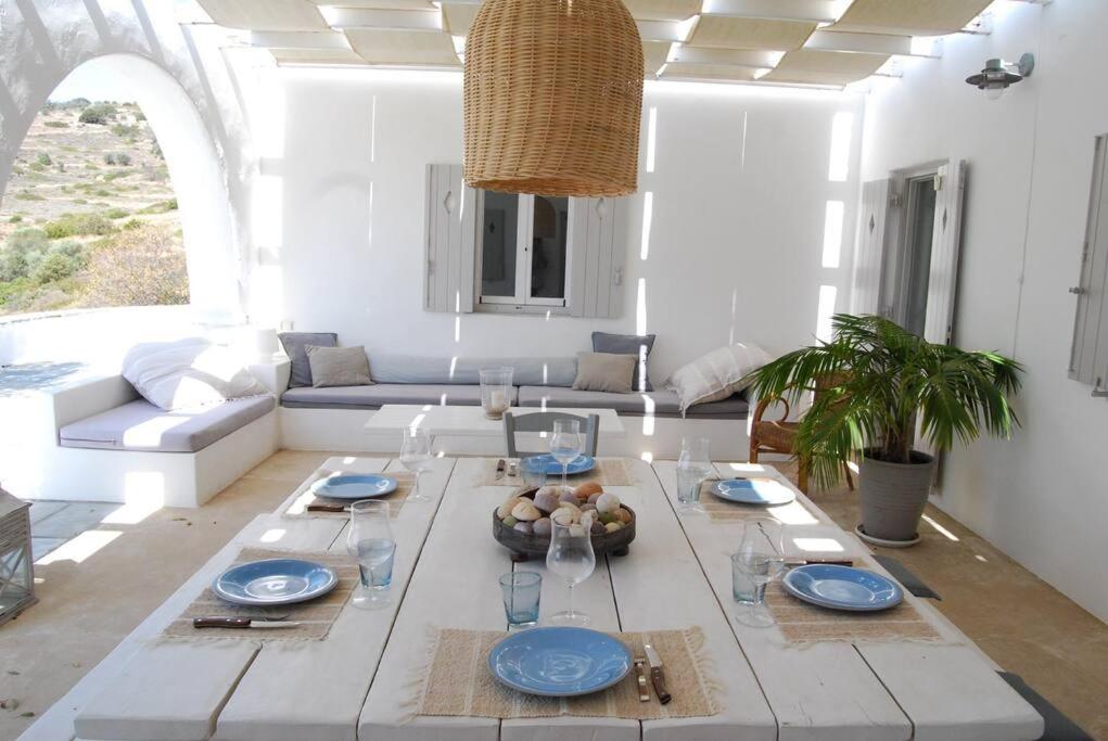 Cycladic Villa Kamari