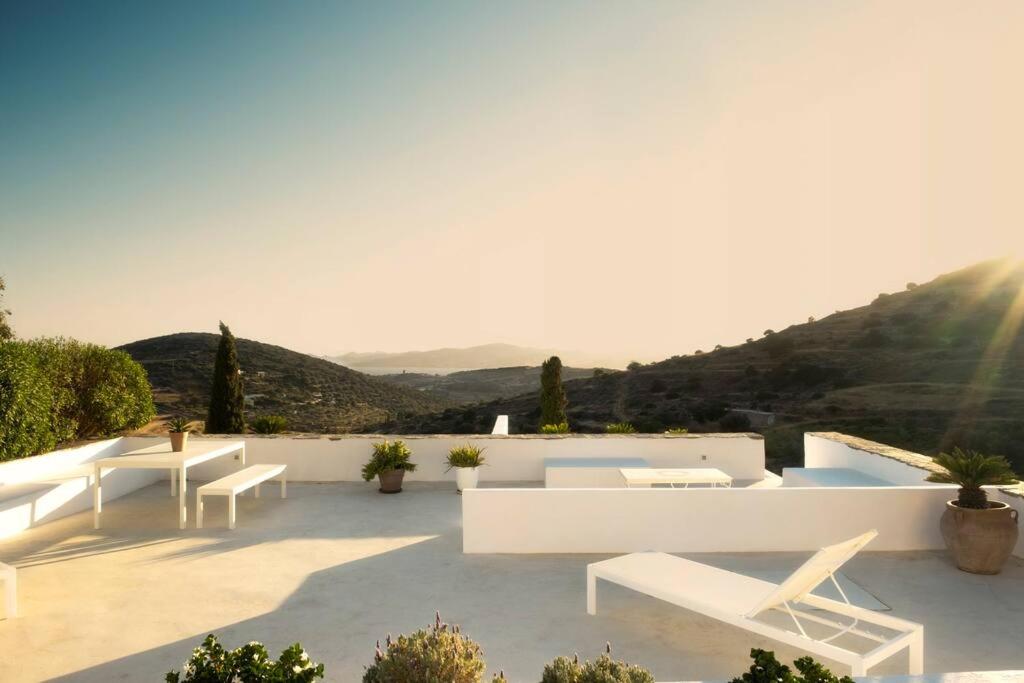 Cycladic Villa Kamari