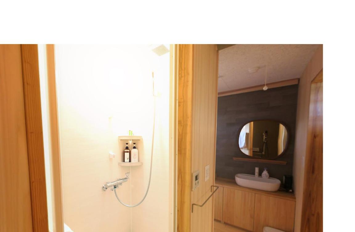 Family Hotel Matsumoto Satoyama Doors view 2