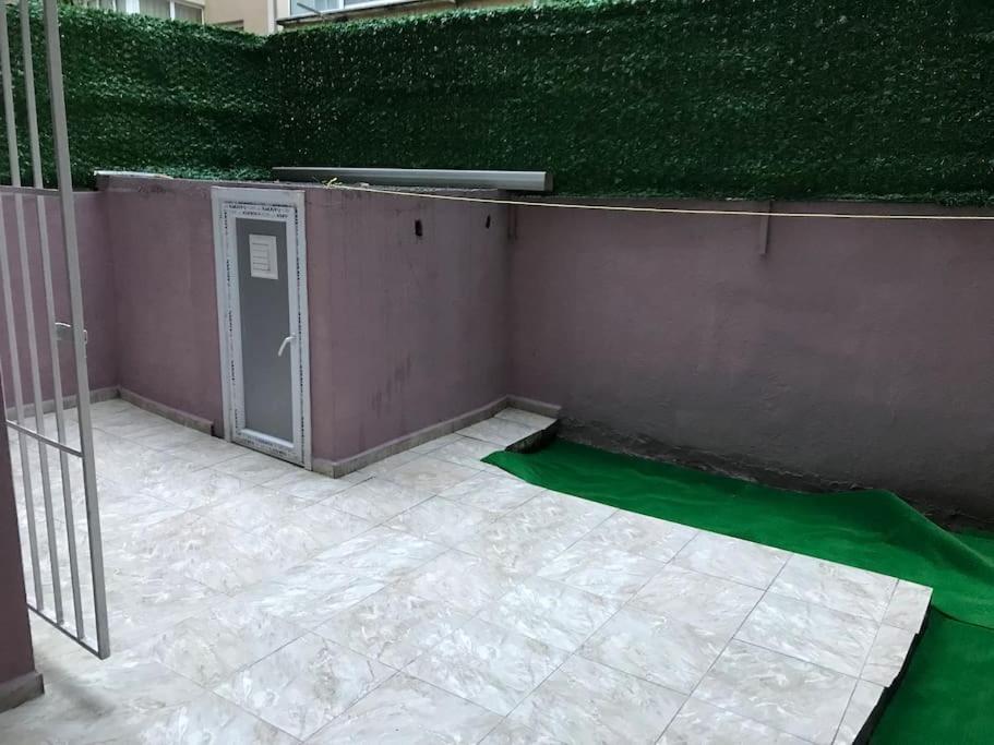 Historya Avm Yanı Apartment With Garden in the center of Istanbul