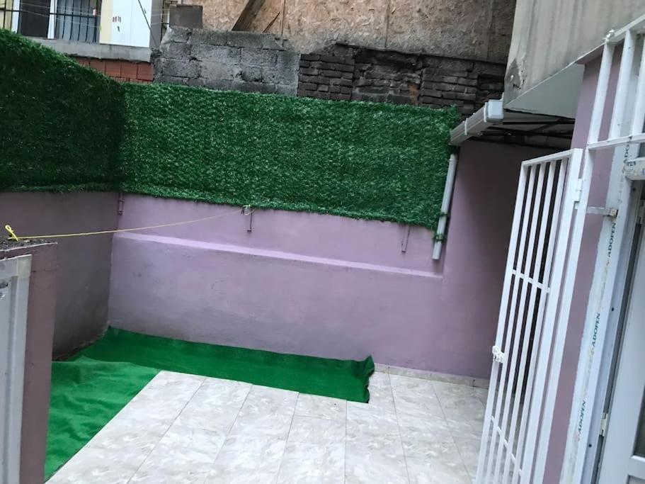 Historya Avm Yanı Apartment With Garden in the center of Istanbul