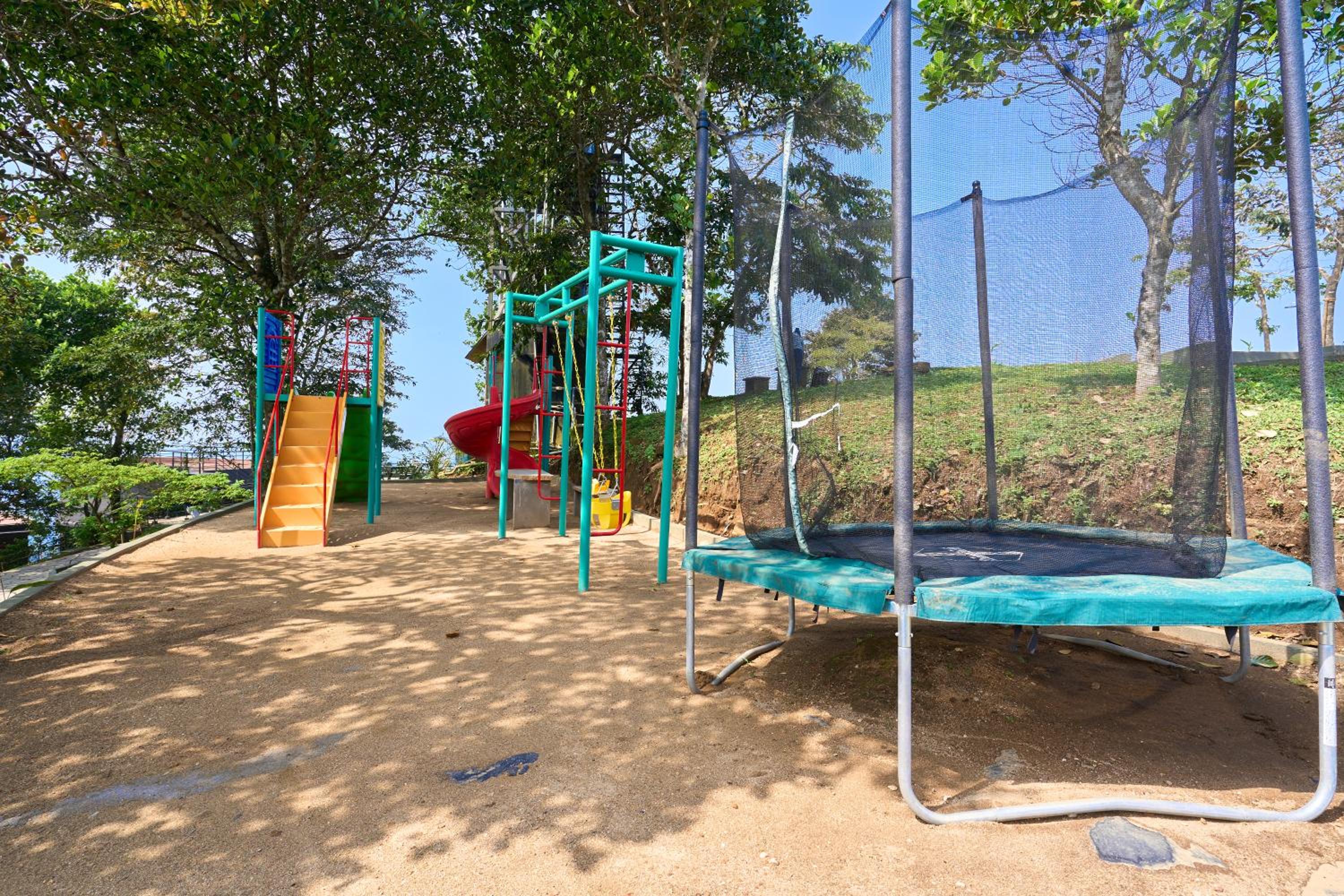 Munnar Vacations - Haze and Kites Resort Munnar - Property Image 99