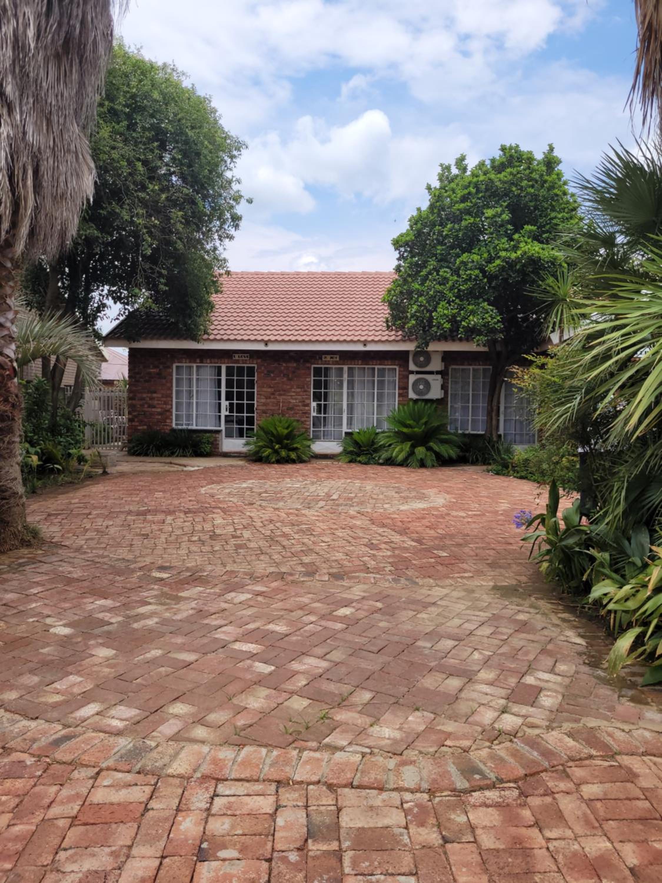 De Heide Guesthouse view 3