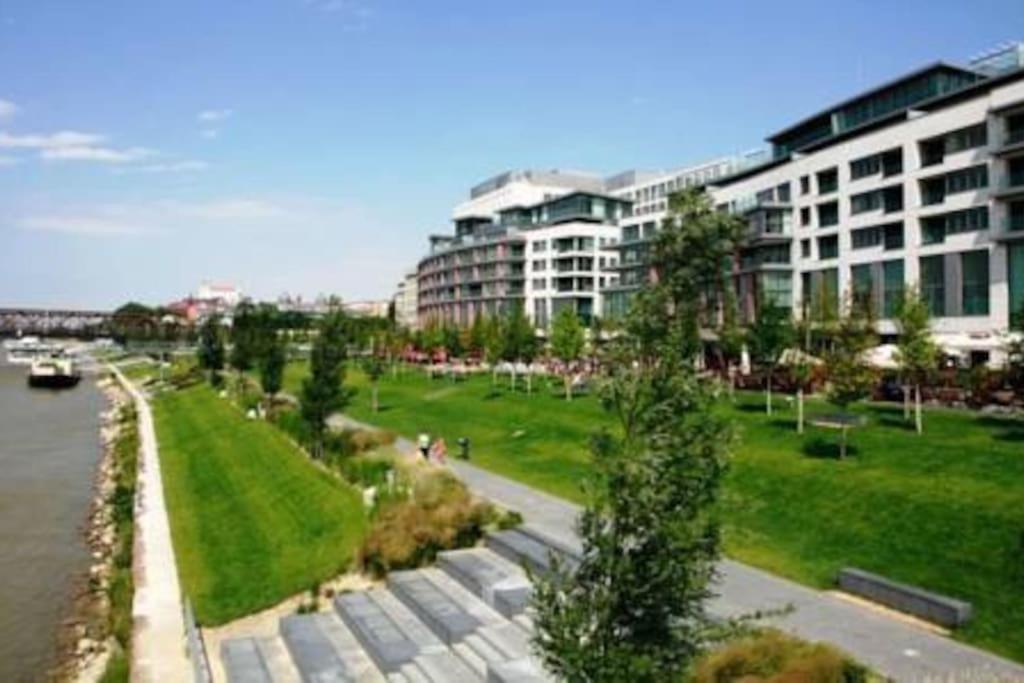 FREE Garage Parking!!! Stylish Getaway in Prime Bratislava Location - By the Danube and Old Town