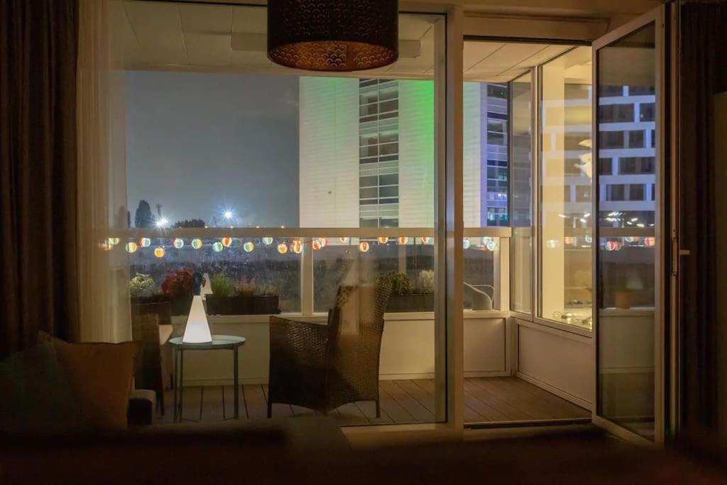 FREE Garage Parking!!! Stylish Getaway in Prime Bratislava Location - By the Danube and Old Town